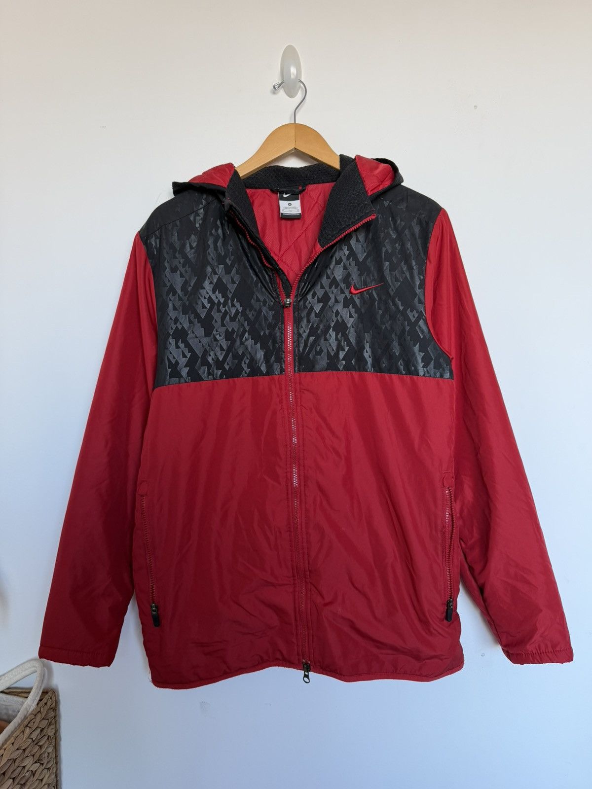 Nike Nike Hooded Full Zip Jacket Men’s XL Red Black Athletic Size US XL / EU 56 / 4 - 1 Thumbnail