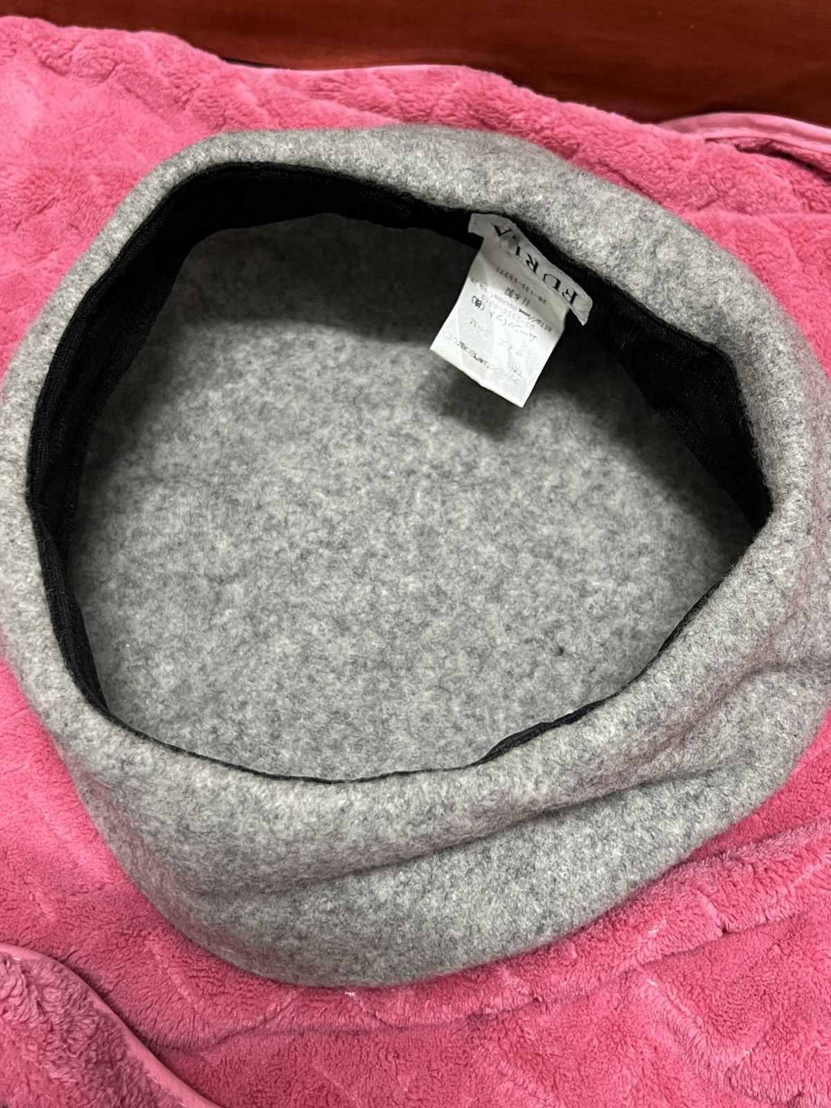 Furla FURLA Rhinestone Wool Beret hats Size ONE SIZE - 5 Thumbnail