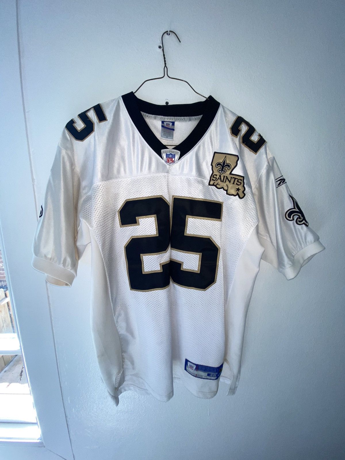 New Orleans Saints Reggie Bush #25 Jersey Men's Size 54 Sewn