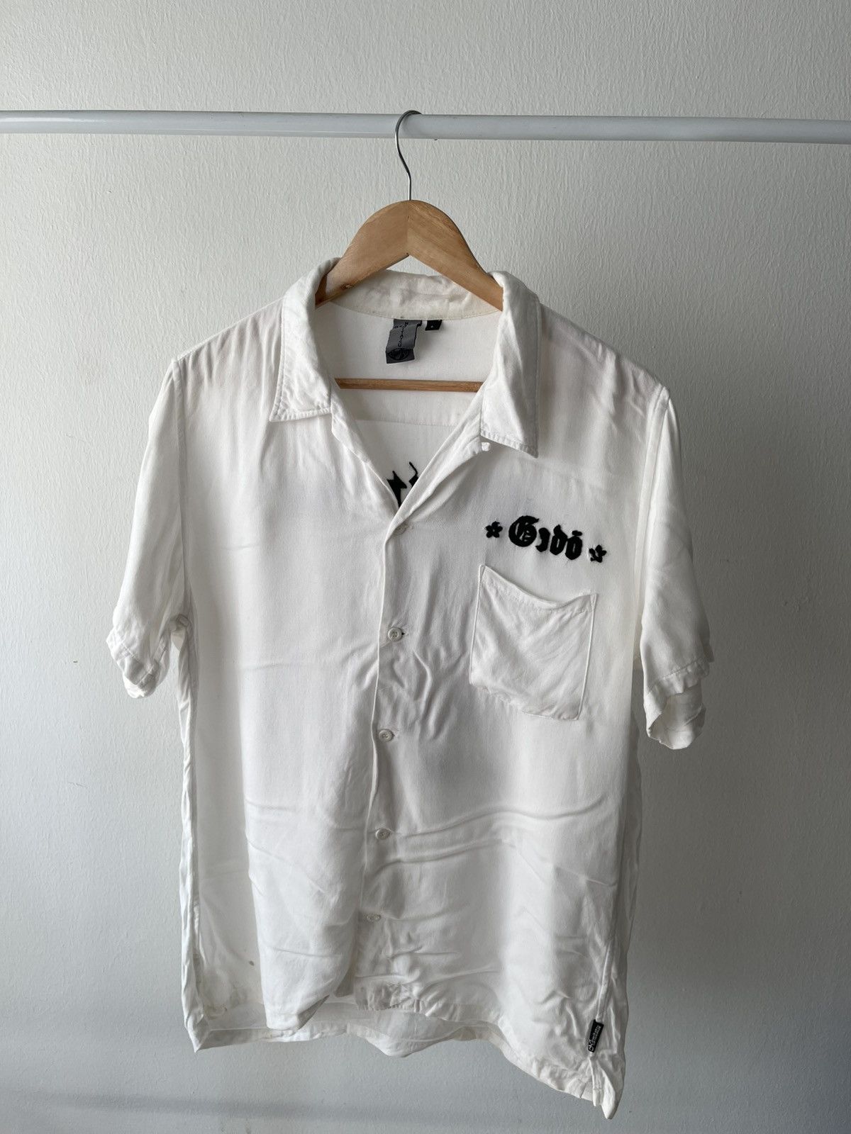20471120 × Hysteric Glamour × Japanese Brand Gado x Namitatsu Skull button ups Rayon shirt Size US M / EU 48-50 / 2 - 3 Thumbnail
