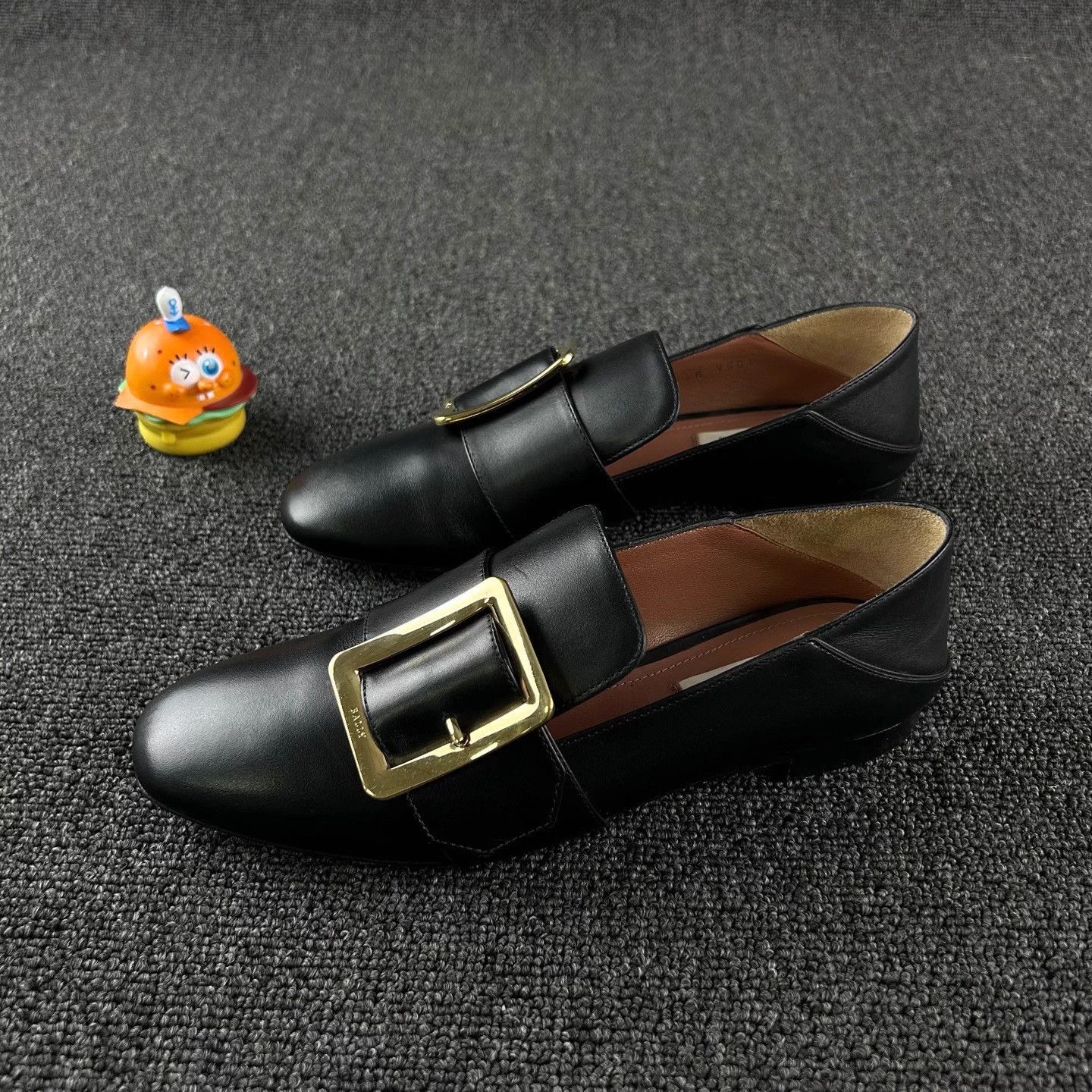 Bally BALLY black square buckle leather loafer eu36 Size US 5 / IT 35 - 1 Thumbnail