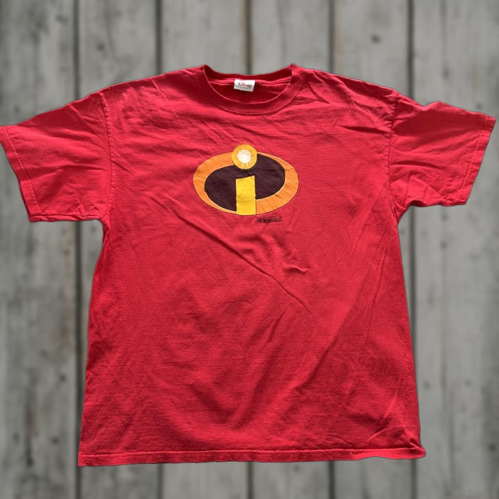 Disney VINTAGE Disney Pixar Incredibles Shirt Mens XL Red Logo Graphic Movie 2000s Size US XL / EU 56 / 4 - 1 Thumbnail