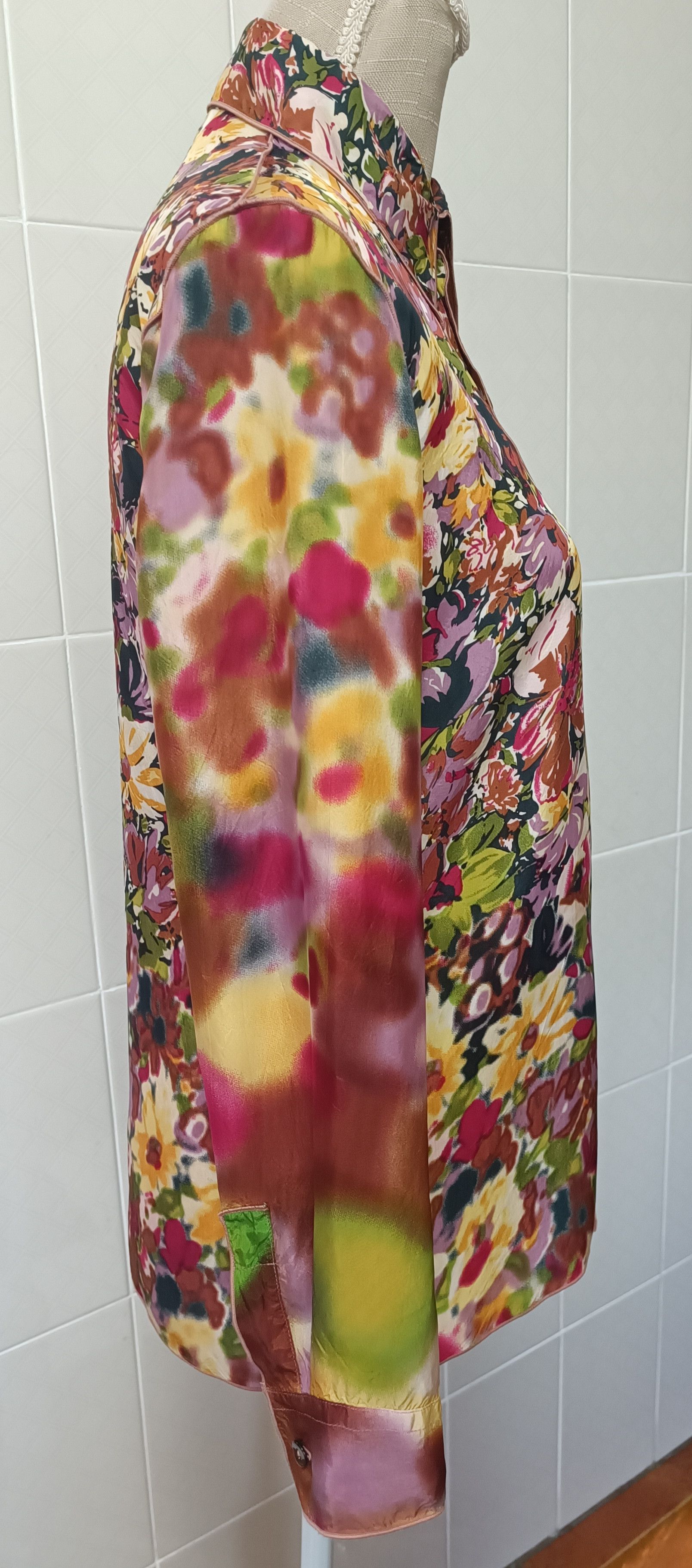 Jean Paul Gaultier SS2001- Satin flower tie-dye shirt Size M / US 6-8 / IT 42-44 - 18 Thumbnail