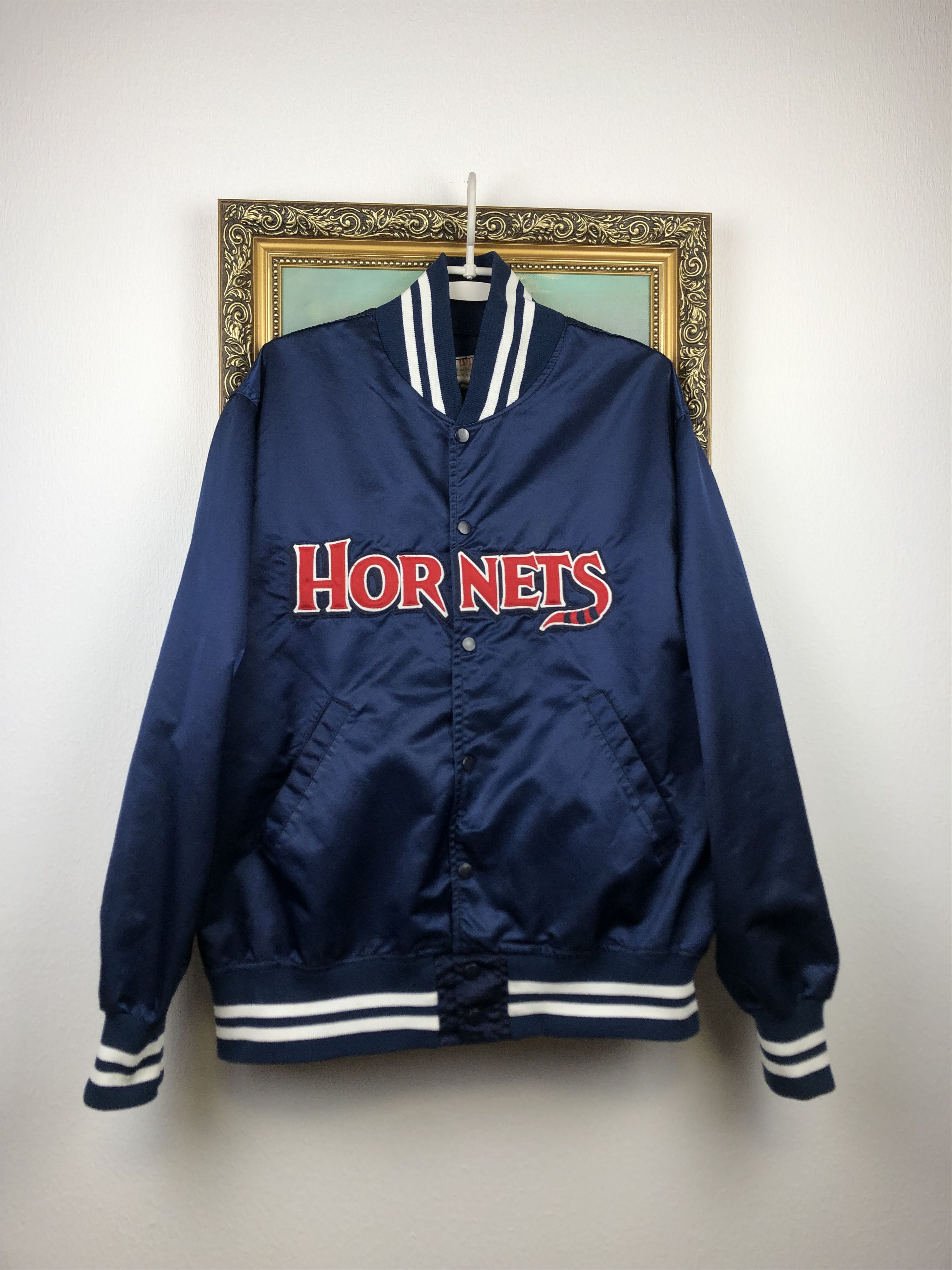 NBA Vintage 80's Charlotte Hornets Starter Satin Jacket Hype Size US XL / EU 56 / 4 - 1 Thumbnail