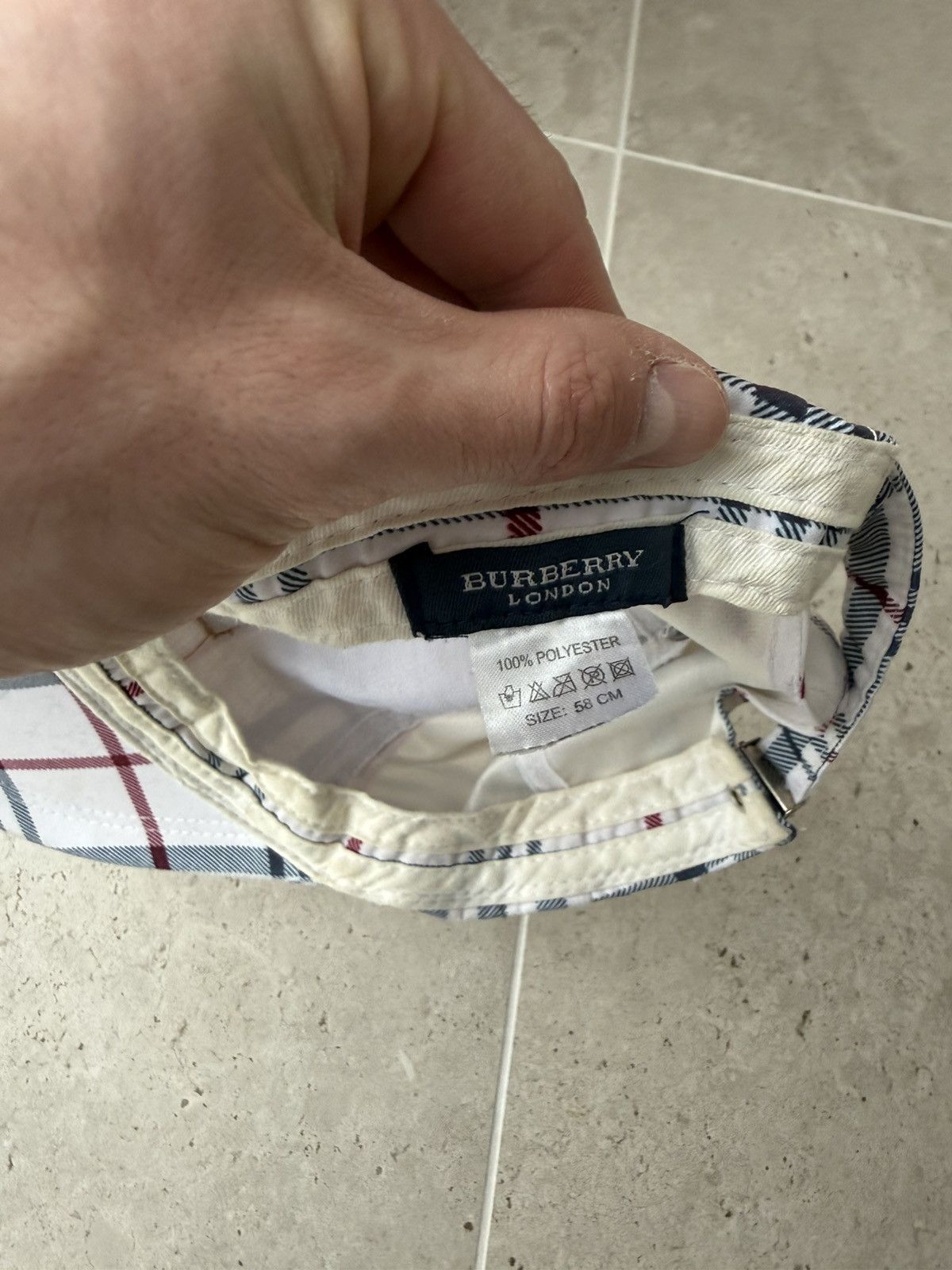 Burberry Authentic Burberry Cap Nova Check Vintage Y2K Hat Size ONE SIZE - 6 Thumbnail