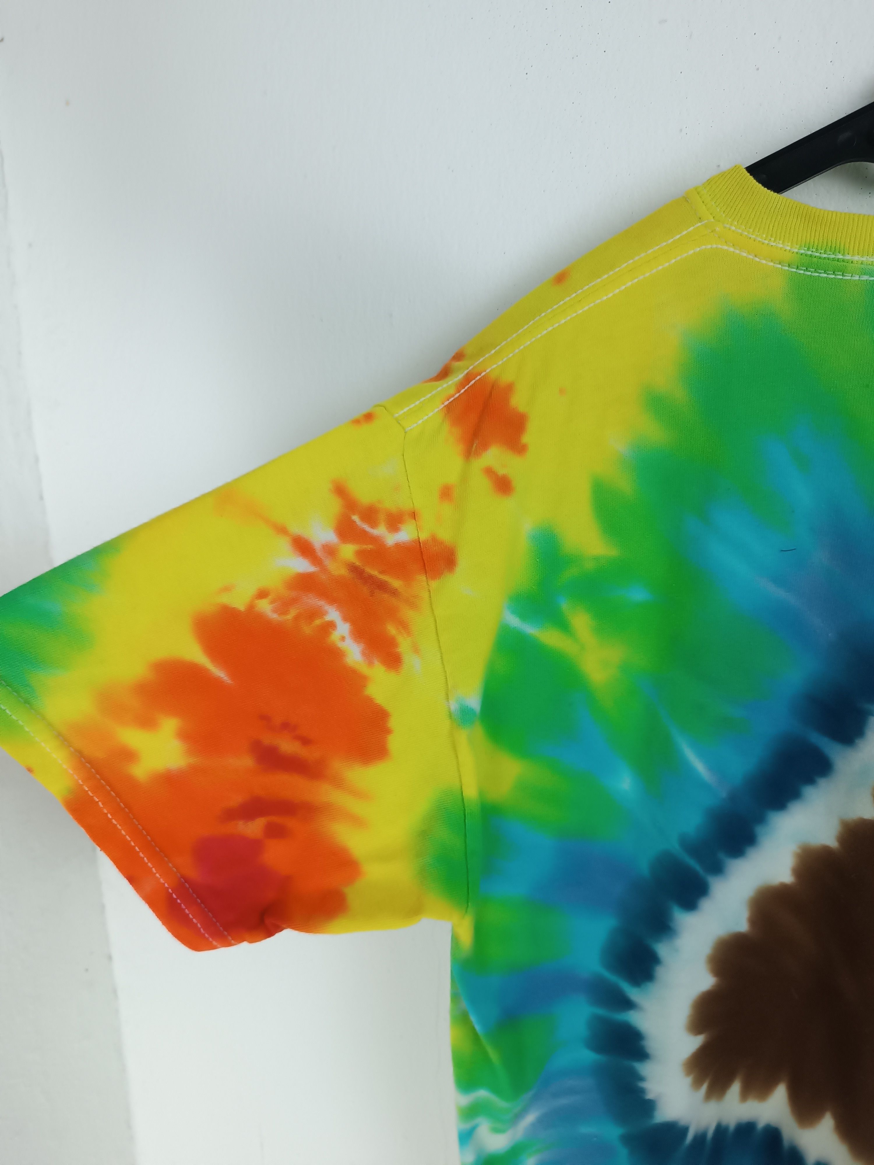 Chocolate VINTAGE HERSHEY'S KISSES TIE DYE TEE CHOCOLATE CUTE RARE Size US S / EU 44-46 / 1 - 10 Thumbnail