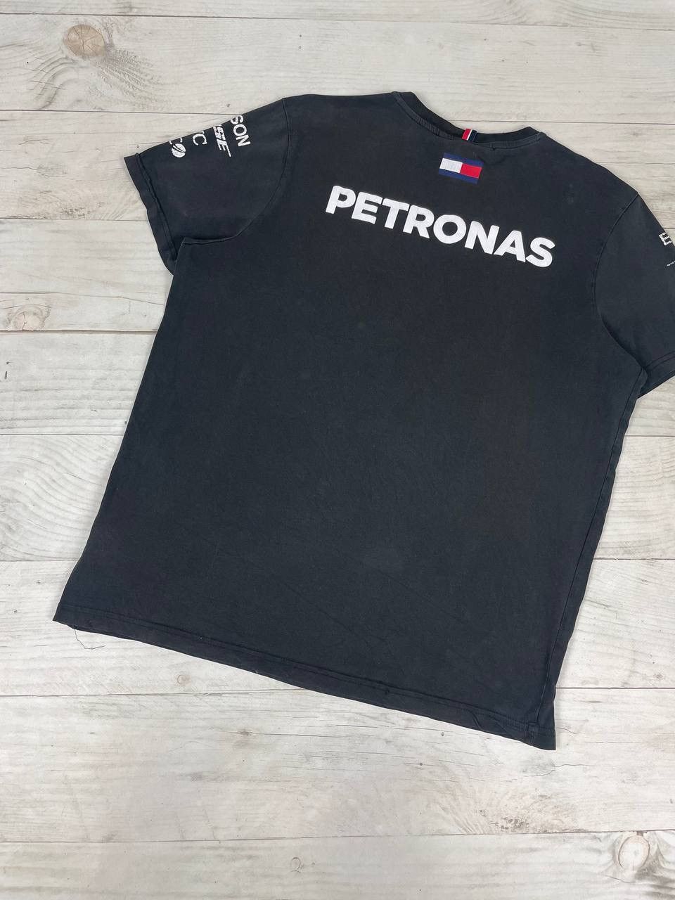 Mercedes-Benz Vintage Mercedes Benz AMG Petronas Racing T Shirt Size US L / EU 52-54 / 3 - 19 Thumbnail