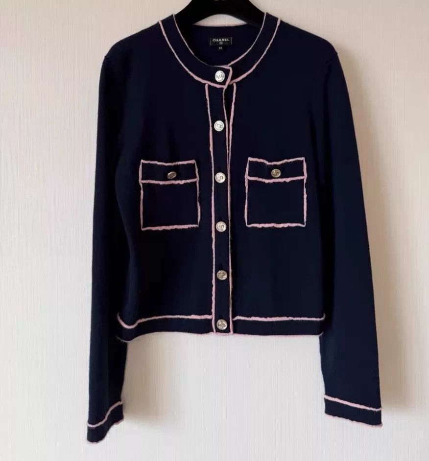 Chanel Chanel knit cardigan Size S / US 4 / IT 40 - 1 Thumbnail