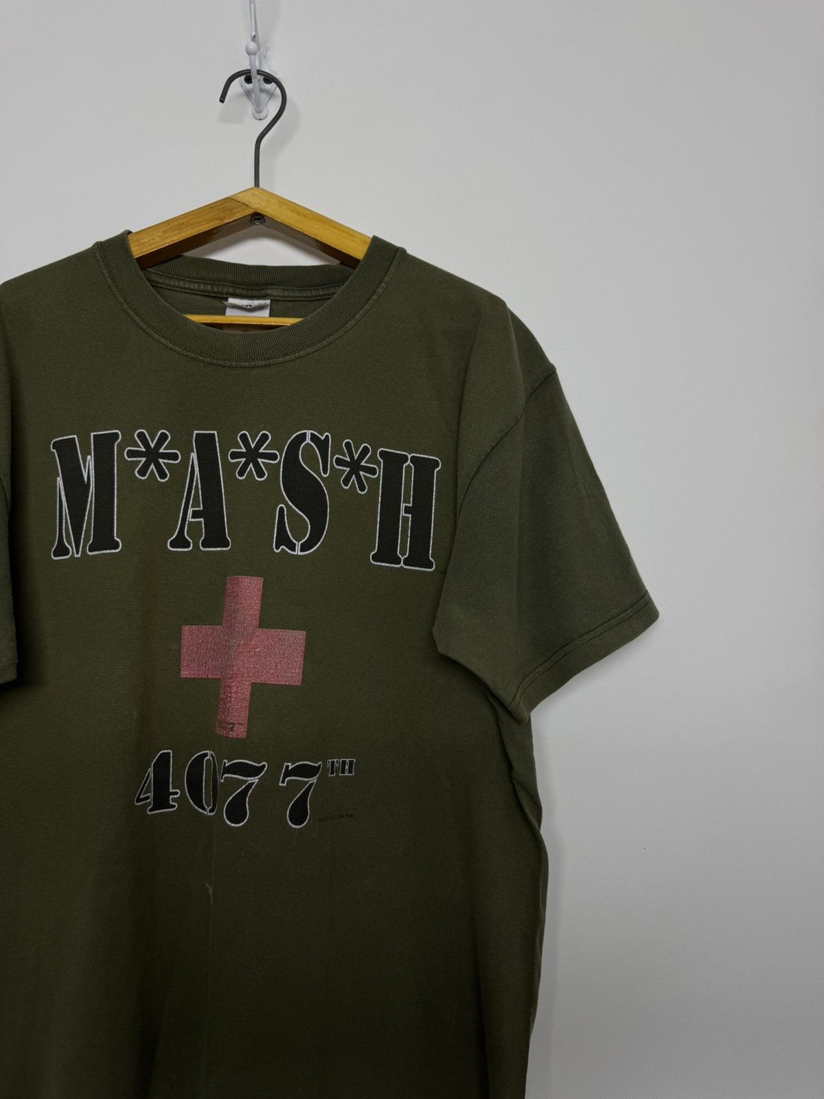 Anvil Rare vintage 90 shirt movie MASH 4077 century fox film Size US M / EU 48-50 / 2 - 5 Thumbnail