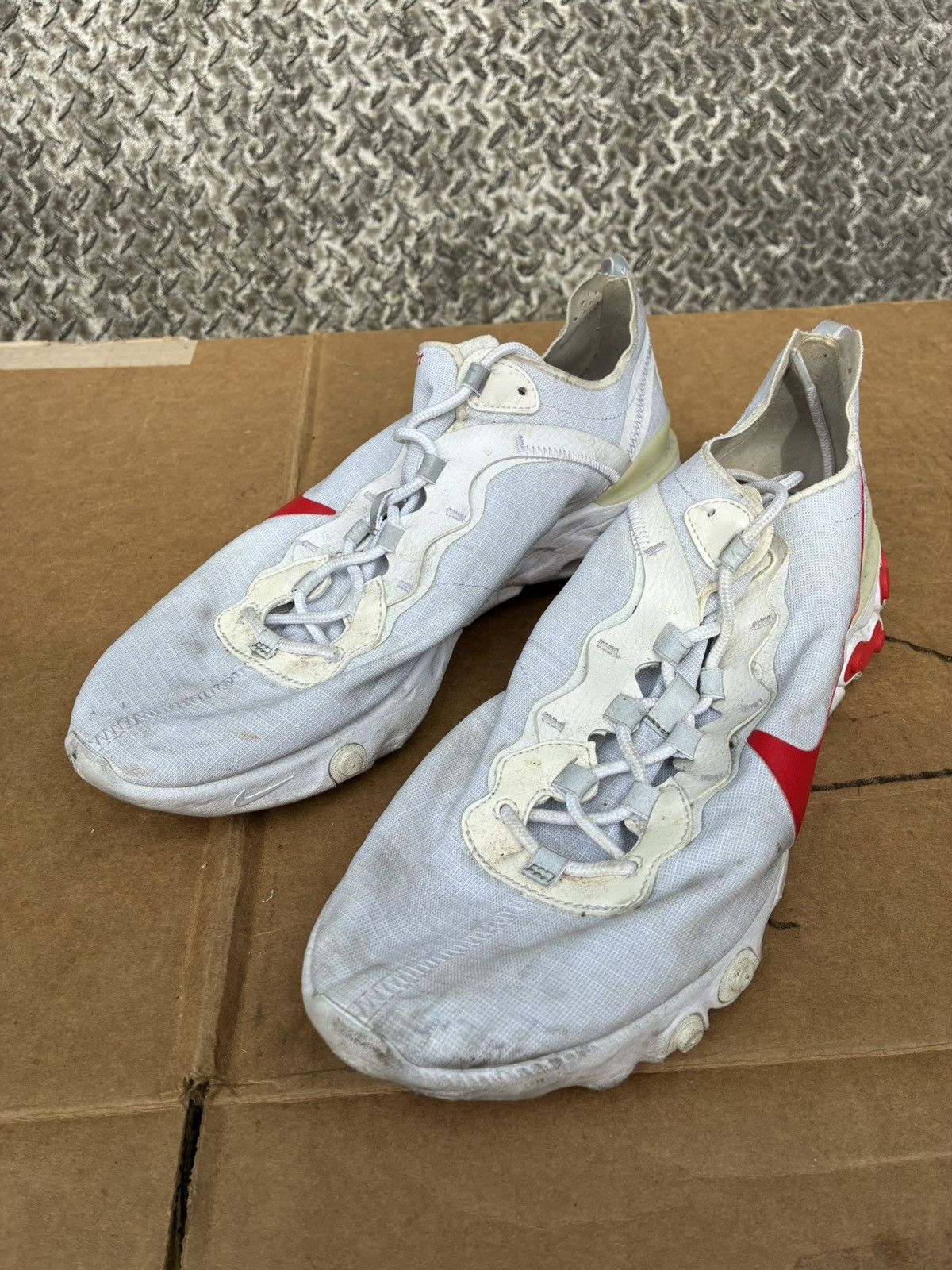 Nike Nike React Element 55 White University Red Running Men 11.5 Size US 11.5 / EU 44-45 - 5 Thumbnail