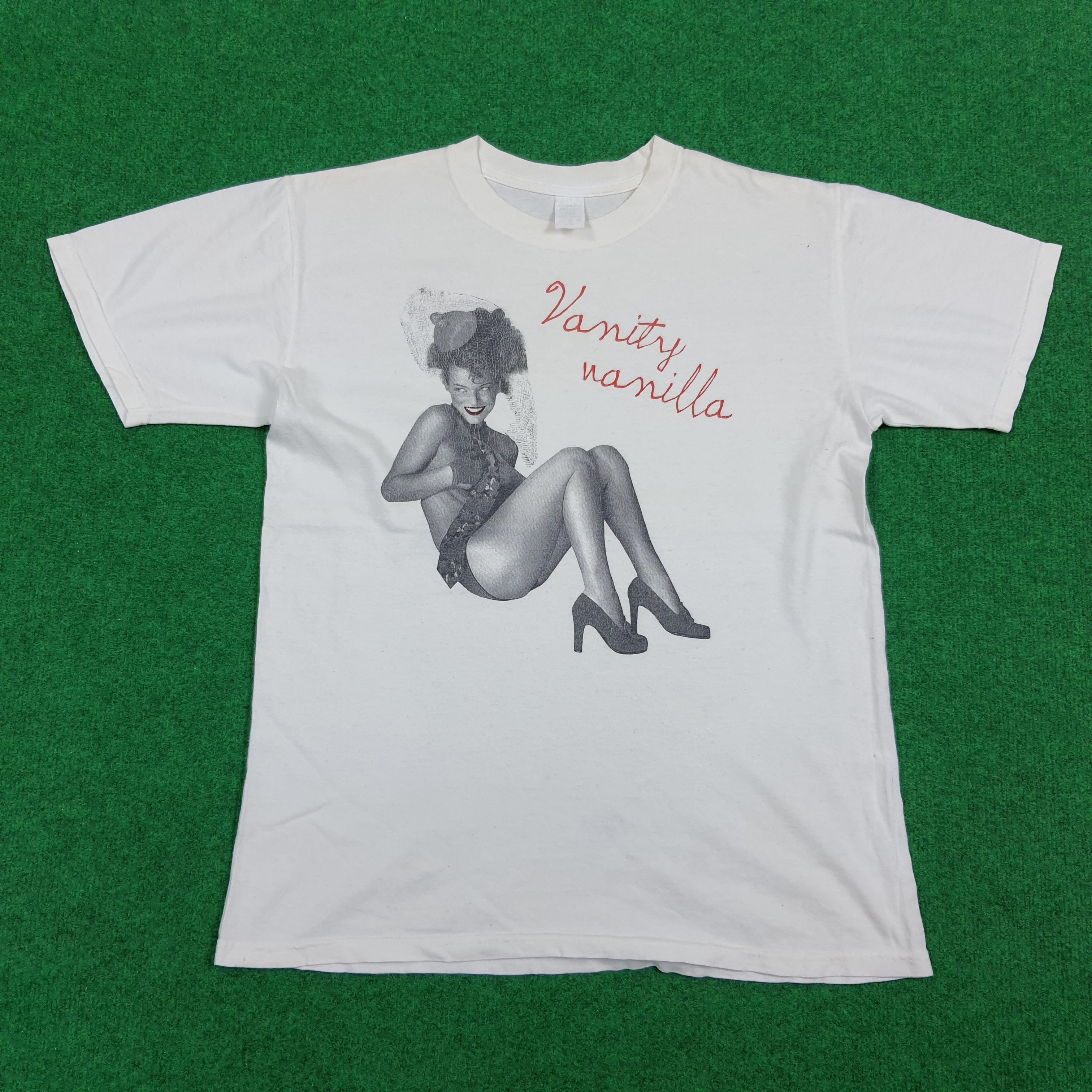 Vintage Vintage Vanity Vanilla Tshirt Size US M / EU 48-50 / 2 - 1 Thumbnail