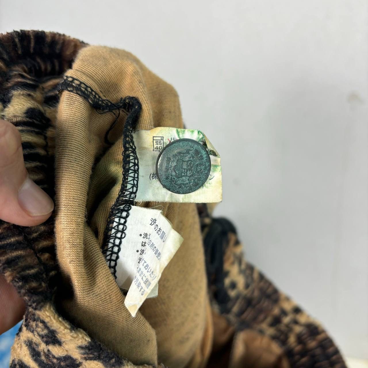 Japanese Brand REPEZEE:N Leopard Cargo Shorts Fleece Streetwear XL Size US 34 / EU 50 - 8 Thumbnail