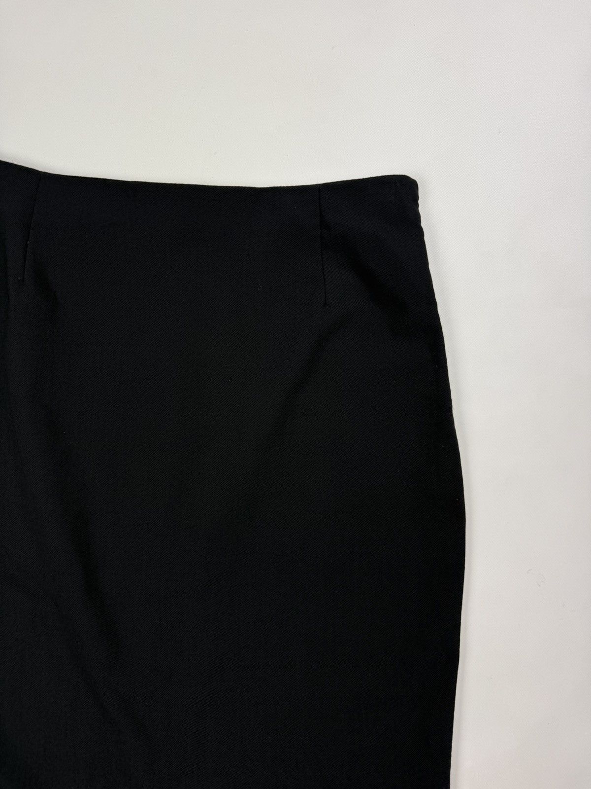 Prada Prada Milano Ladies Virgin Wool Pencil Skirt Size 44 Size 30" / US 8 / IT 44 - 8 Thumbnail