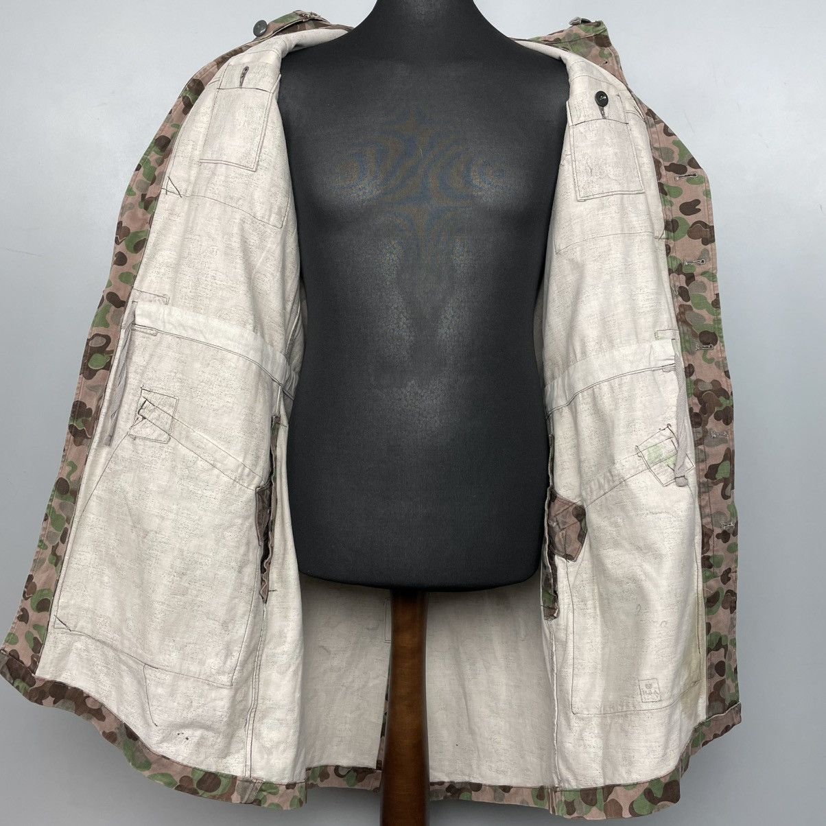 Vintage Vintage 60’s Austrian army Erbsenmuster Long Parka Size US M / EU 48-50 / 2 - 10 Thumbnail