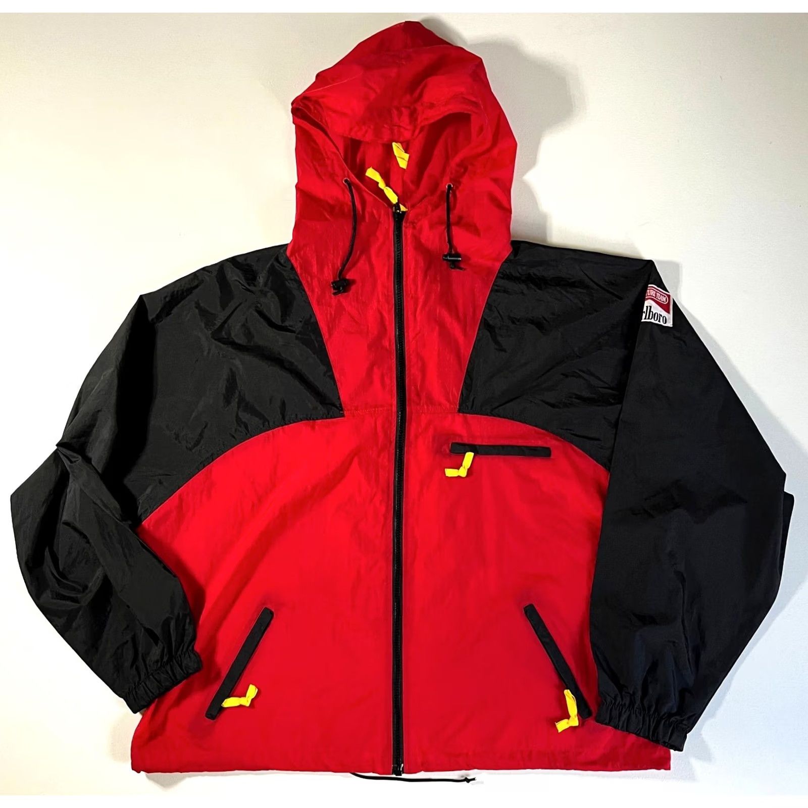 Marlboro VINTAGE Marlboro Adventure Team Jacket Windbreaker Hooded XL Men Red Black 90s Full Zip Size US XL / EU 56 / 4 - 3 Thumbnail