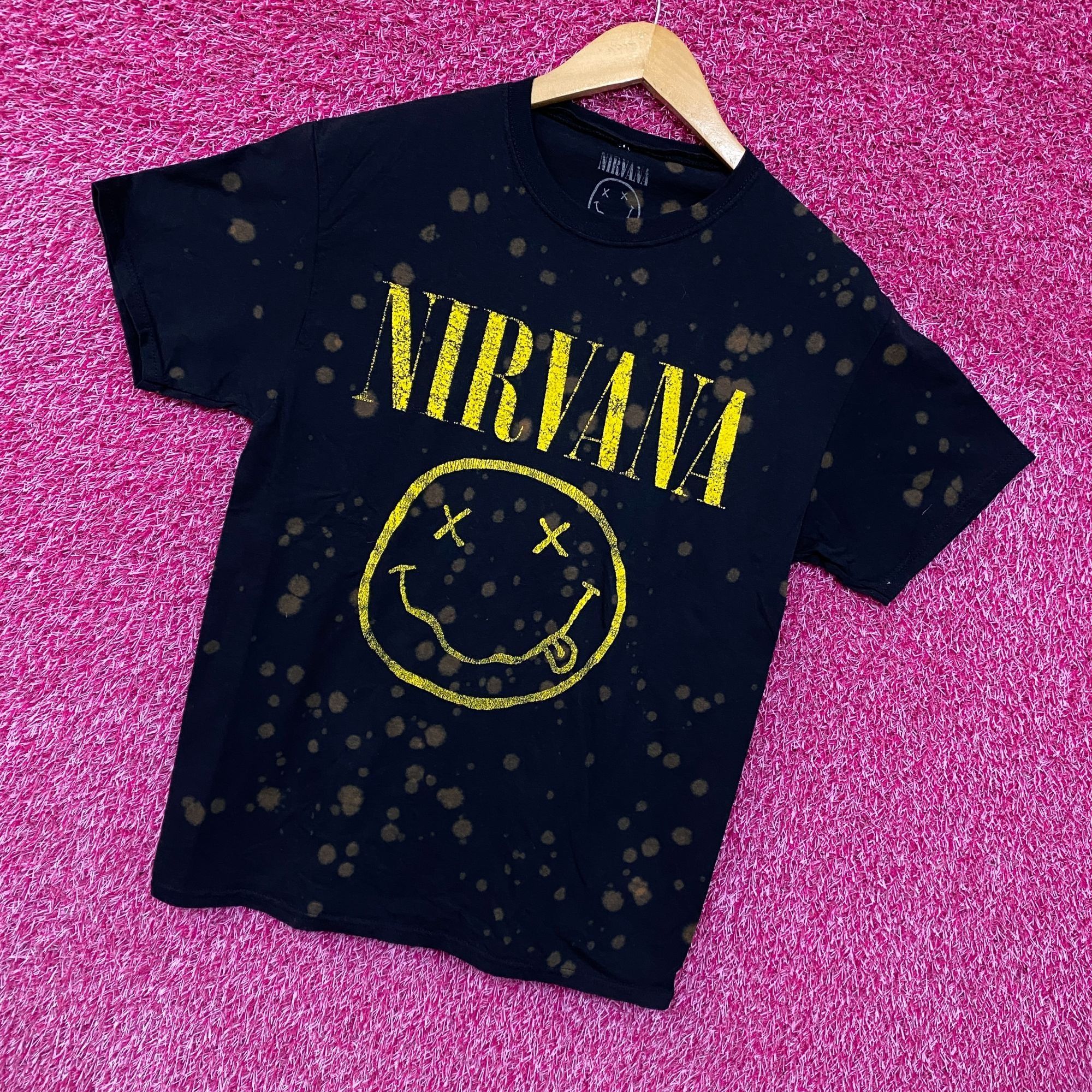 Nirvana Nirvana Nevermind Tour Smiley Grunge Band Bleach Wash Tee S Size US S / EU 44-46 / 1 - 3 Thumbnail