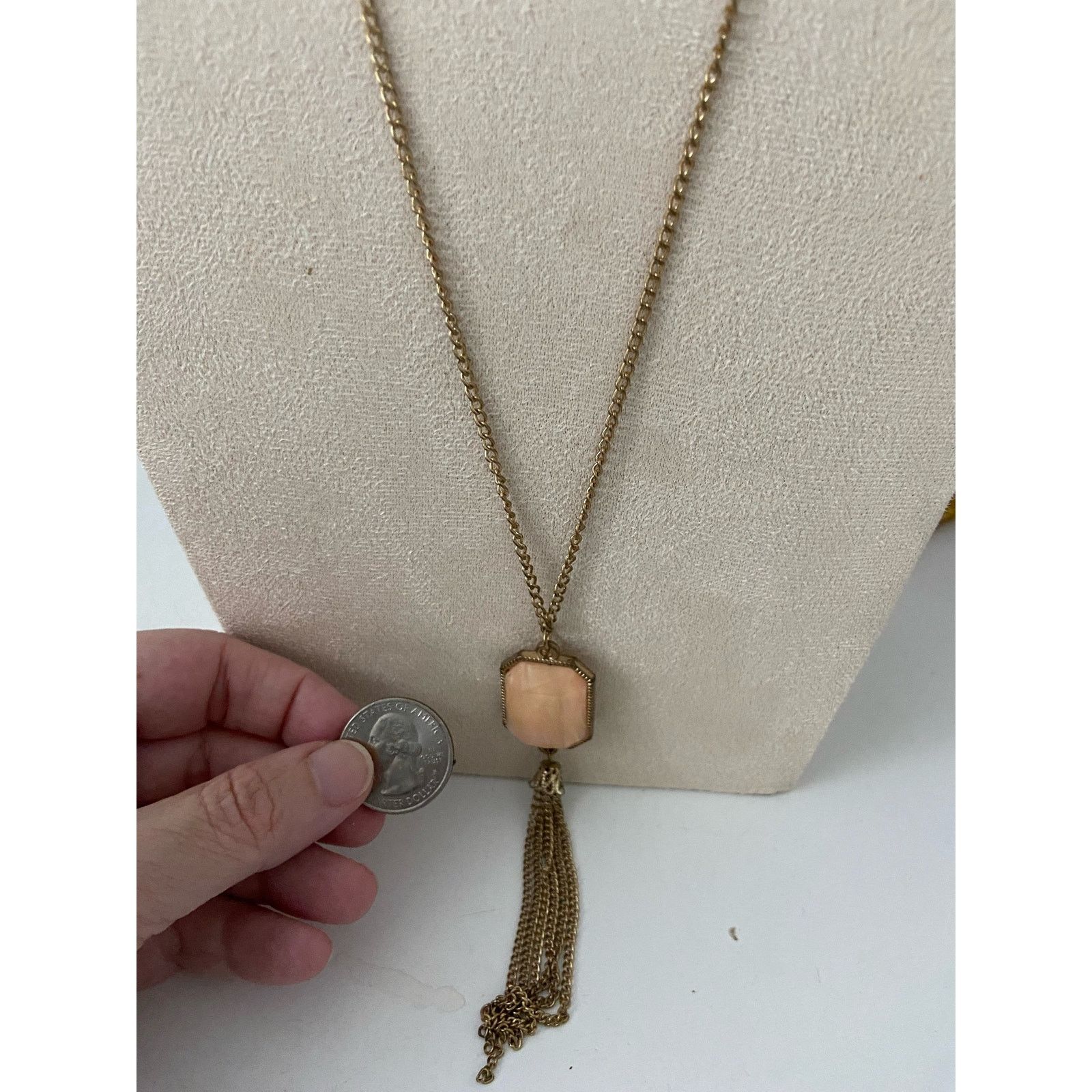 Other Peach opalescent pendant tassel necklace Size ONE SIZE - 2 Thumbnail