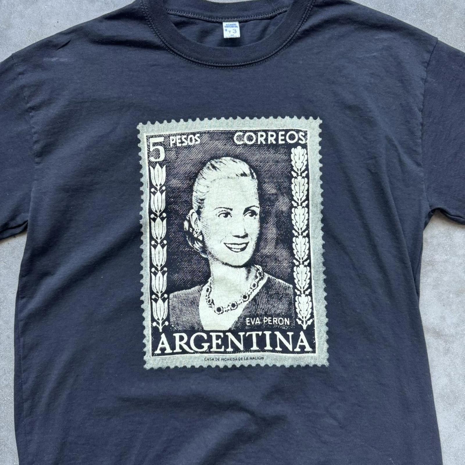 Other Eva Peron Stamp Postal Mail Argentinian Graphic T-Shirt Size US M / EU 48-50 / 2 - 3 Thumbnail