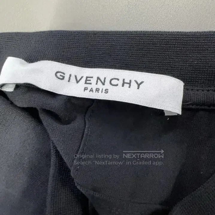Givenchy Givenchy Round Neck Loose Logo Print Short-Sleeve T-Shirt. Size US XS / EU 42 / 0 - 4 Thumbnail