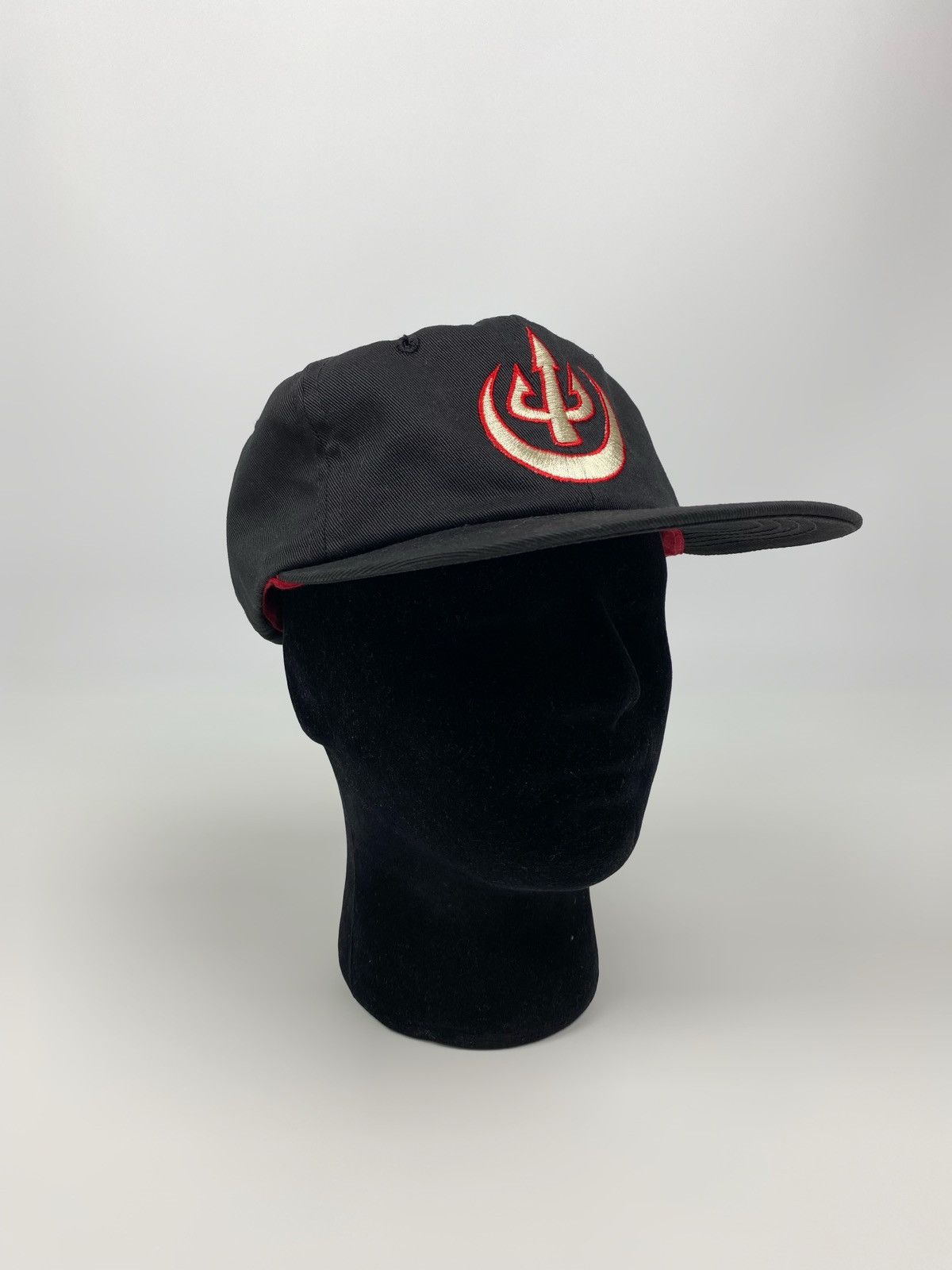Vintage 1990’s Vintage Deep 6 Watepsports Logo Strap Back Hat Size ONE SIZE - 5 Thumbnail
