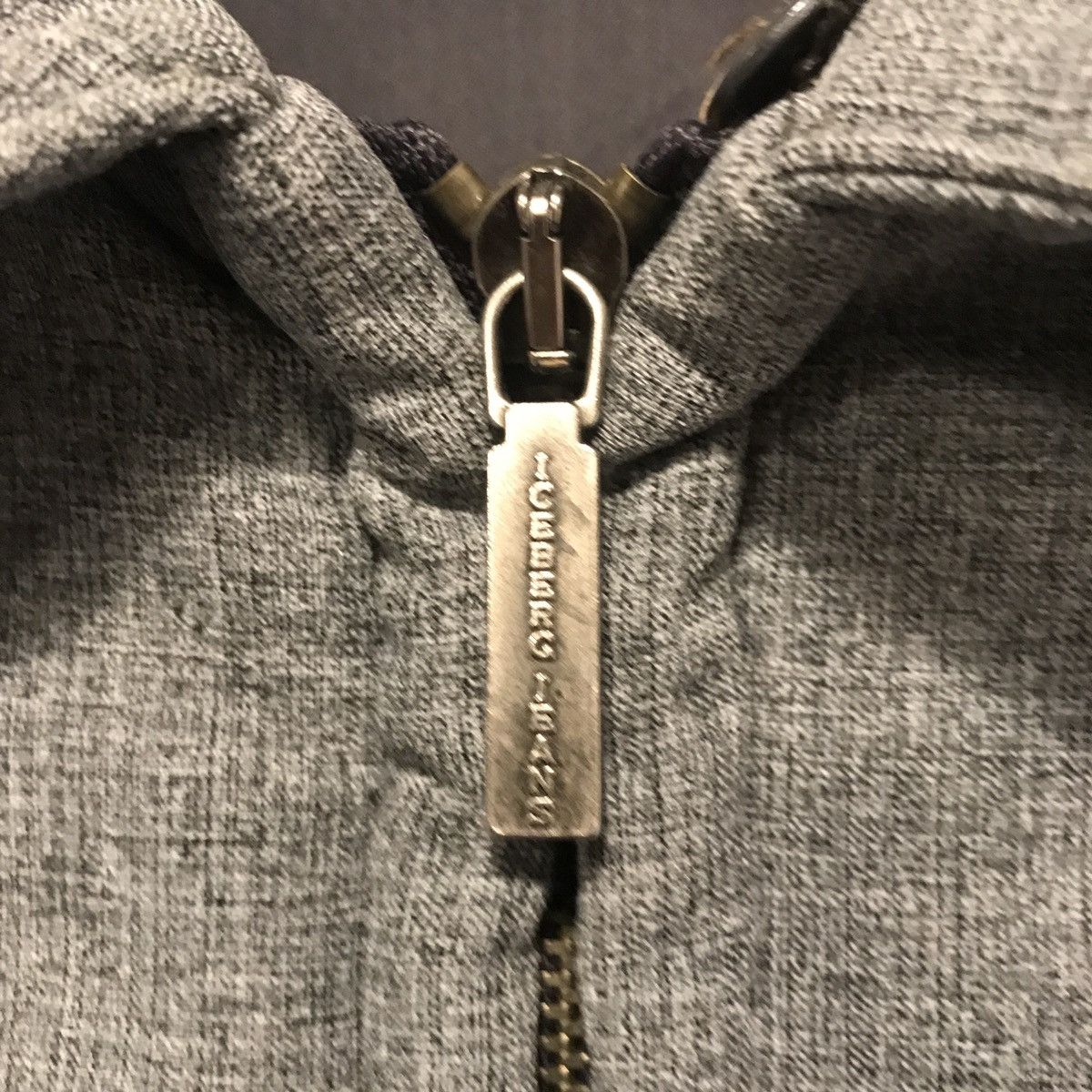 Iceberg × Vintage Iceberg jeans winter puffer jacket grey logo Size S / US 4 / IT 40 - 3 Thumbnail