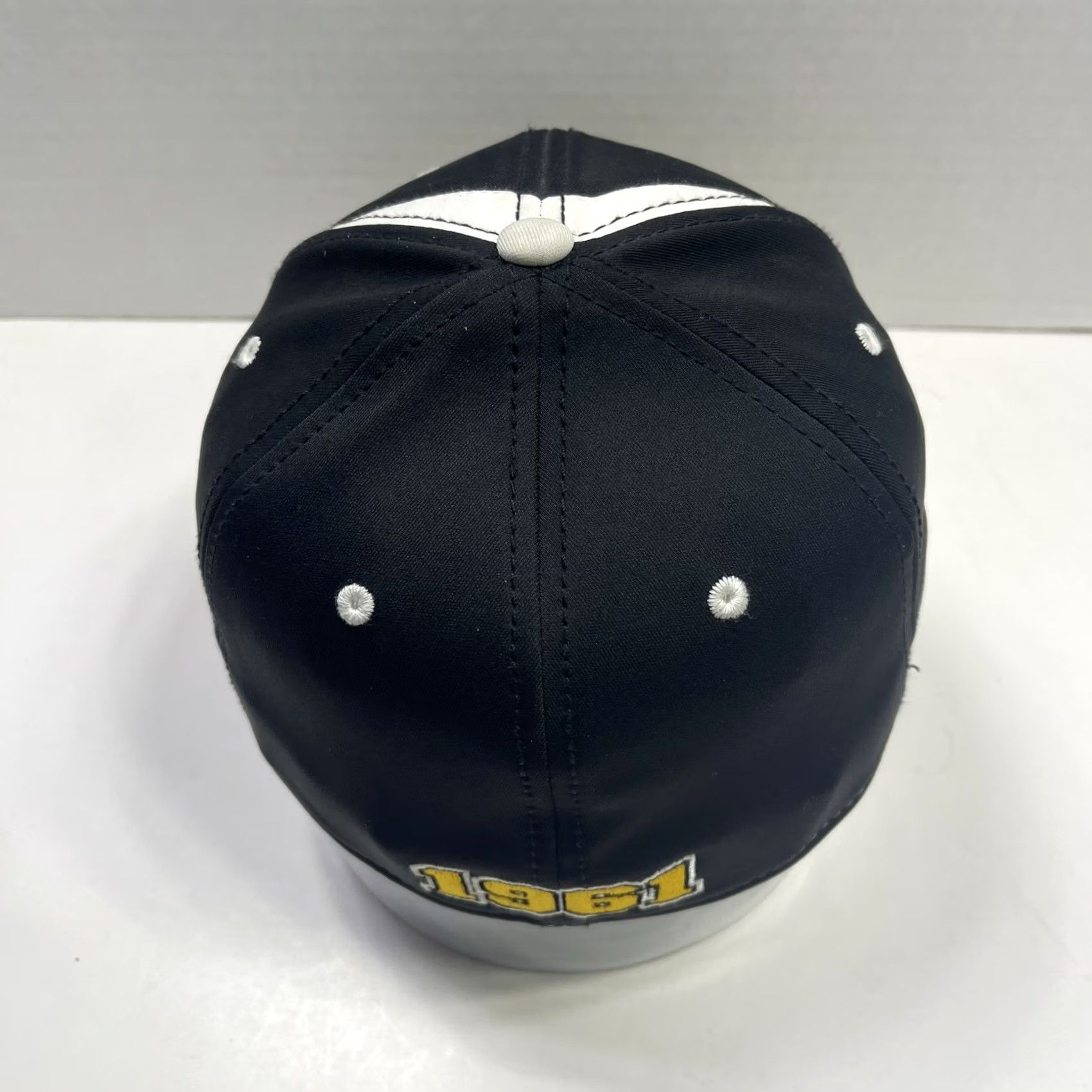 Vintage Cabela's Ball Cap Hat One Size Baseball Cap Outdoor Mens Green Yellow Fitted Adjustable Strap cap hat, Baseball Cap, 1961 theme Size ONE SIZE - 5 Thumbnail
