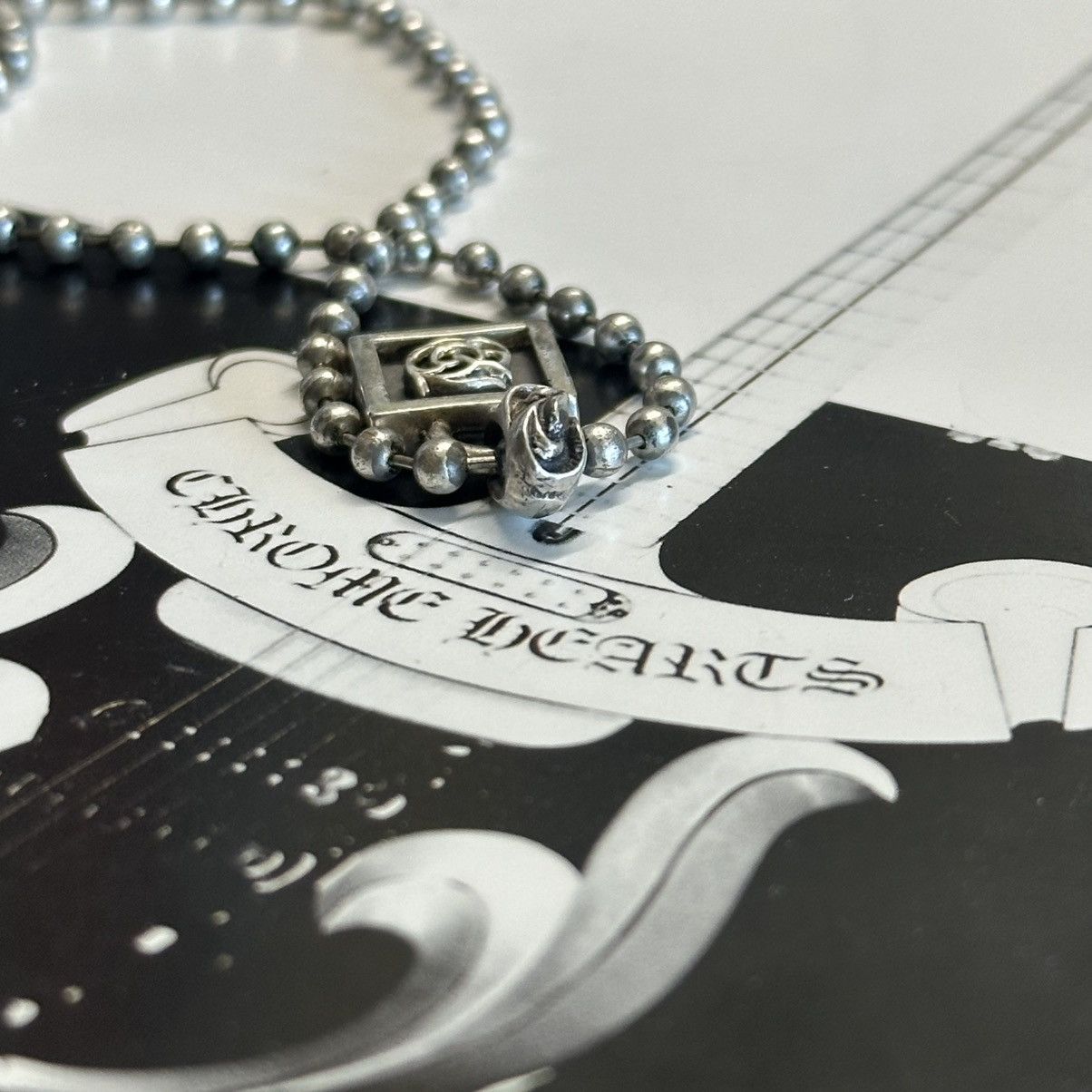 CHROME HEARTS FRAMED FLORAL PENDANT - remolquesrobert.com