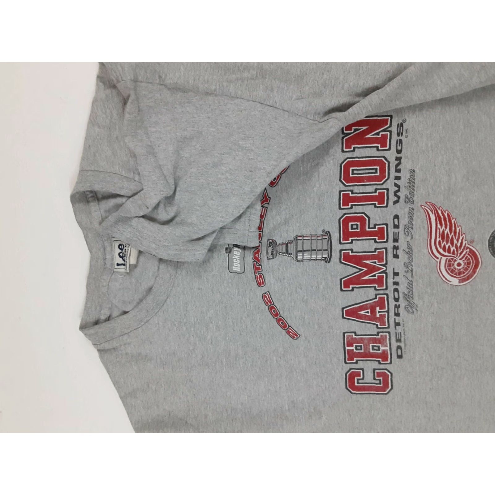 Lee VINTAGE Detroit Red Wings T-Shirt 2002 Champions Lee Sport Men L Gray Short Sleeve Graphic Sports Mens Size US L / EU 52-54 / 3 - 4 Thumbnail