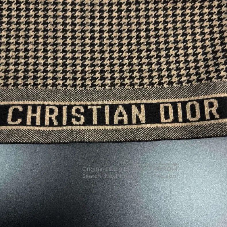 Dior Dior Brown checkered letter trim cashmere knitted sweater Size XXS / US 00 / IT 34 - 7 Thumbnail