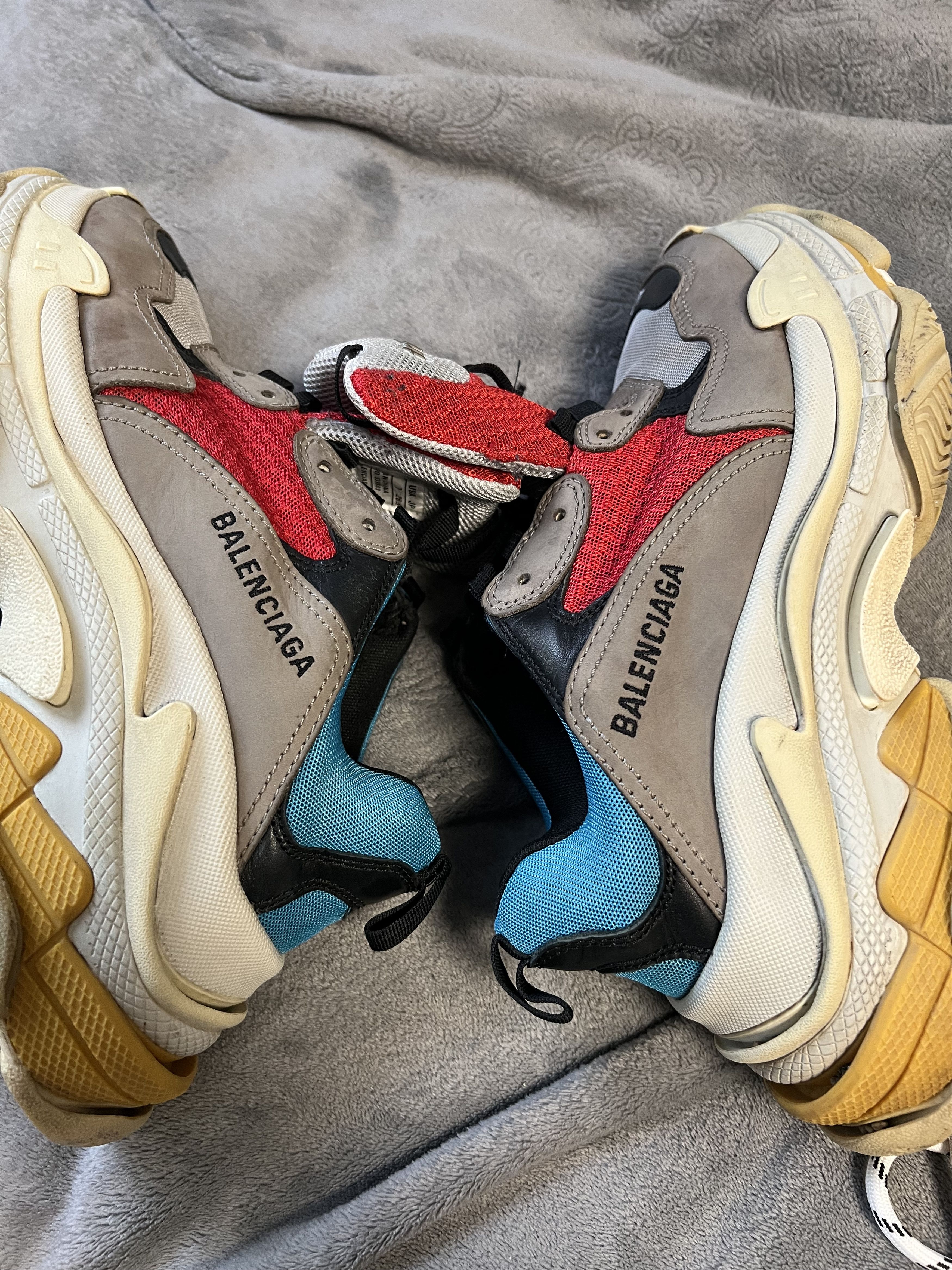 Balenciaga Balenciaga triple S Size US 7 / EU 40 - 7 Thumbnail