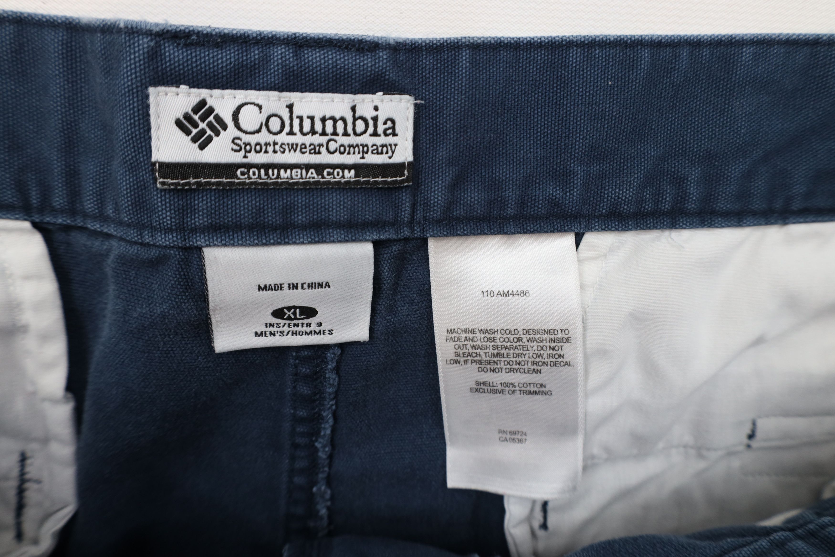 Columbia × Vintage Vintage Y2K Columbia Above Knee Canvas Cargo Shorts Cotton Size US 36 / EU 52 - 7 Thumbnail