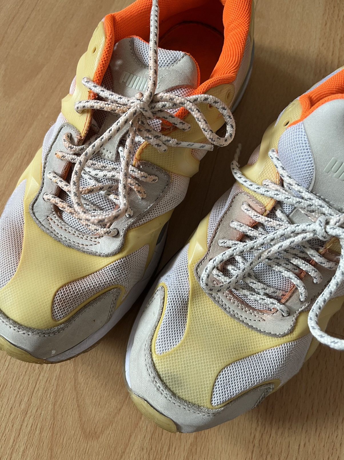 Alexander McQueen × Puma Puma x Alexander McQueen - McQ Run Low - Sample Size US 9 / EU 42 - 11 Thumbnail