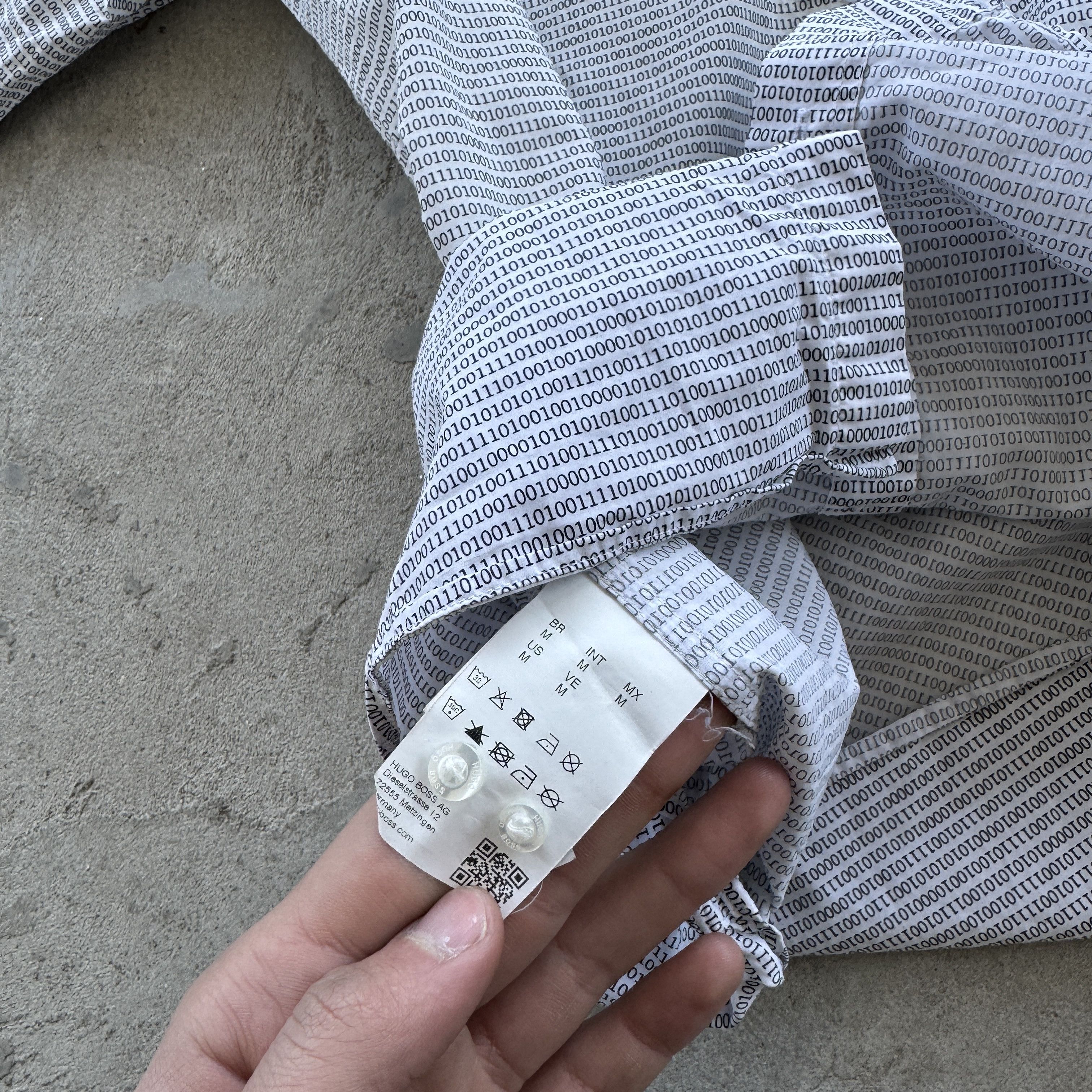 Hugo Boss Hugo Extra Slim Fit Matrix Binary Code Shirt White M Size US M / EU 48-50 / 2 - 6 Thumbnail