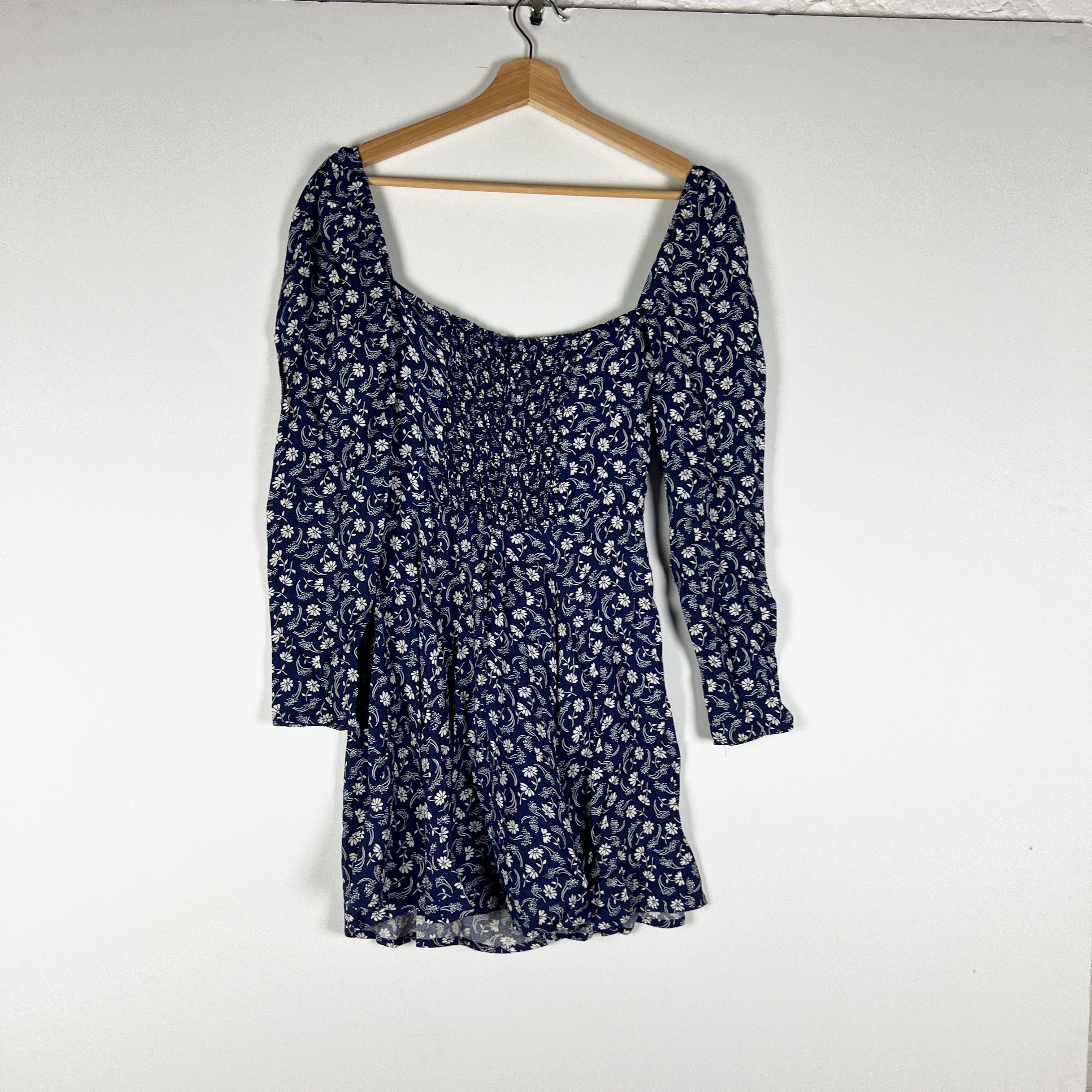 Reformation Reformation Sidecar Smocked Stretch Bodice Size XS / US 0-2 / IT 36-38 - 4 Thumbnail