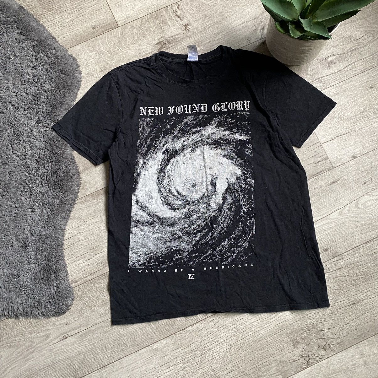 Band Tees VINTAGE NEW FOUND GLORY POP PUNK BAND HURRICANE T SHIRT Size US L / EU 52-54 / 3 - 1 Thumbnail