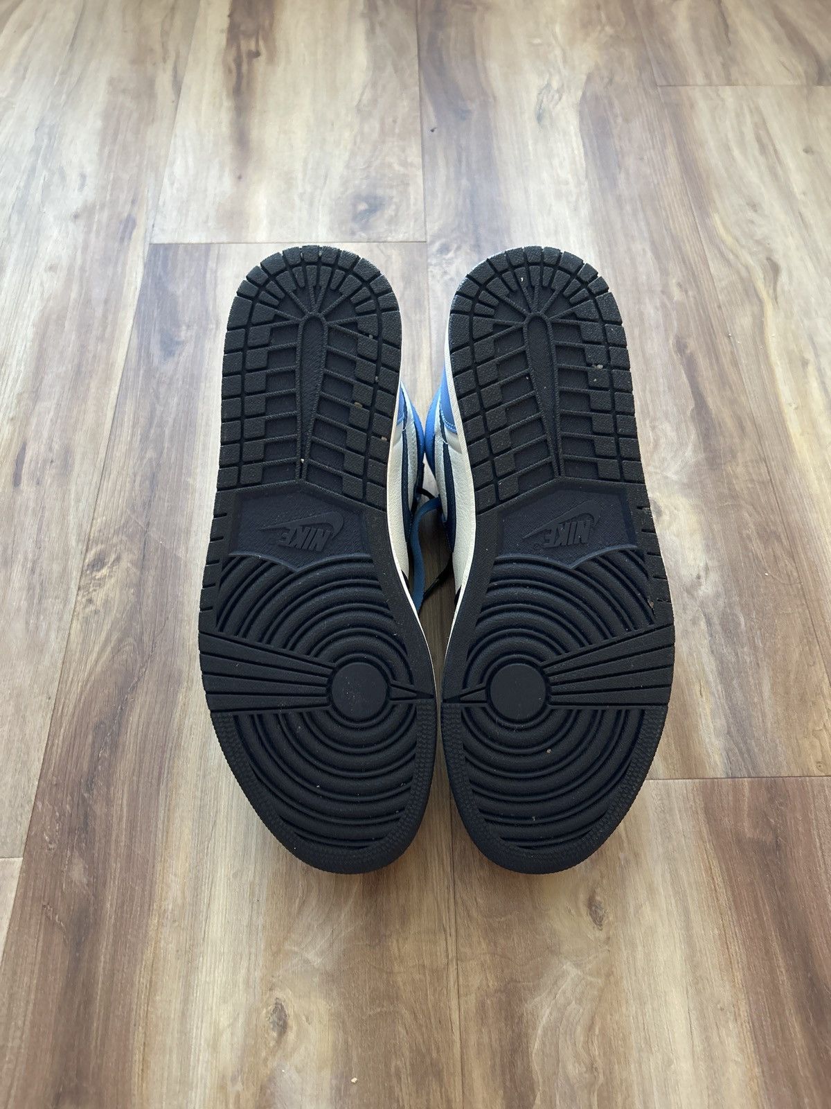 Jordan Brand Air Jordan 1 Obsidian | Size 12 Men’s Size US 12 / EU 45 - 5 Thumbnail