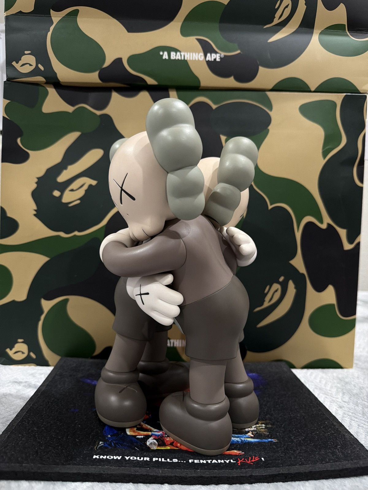Kaws Kaws Together Size ONE SIZE - 1 Thumbnail