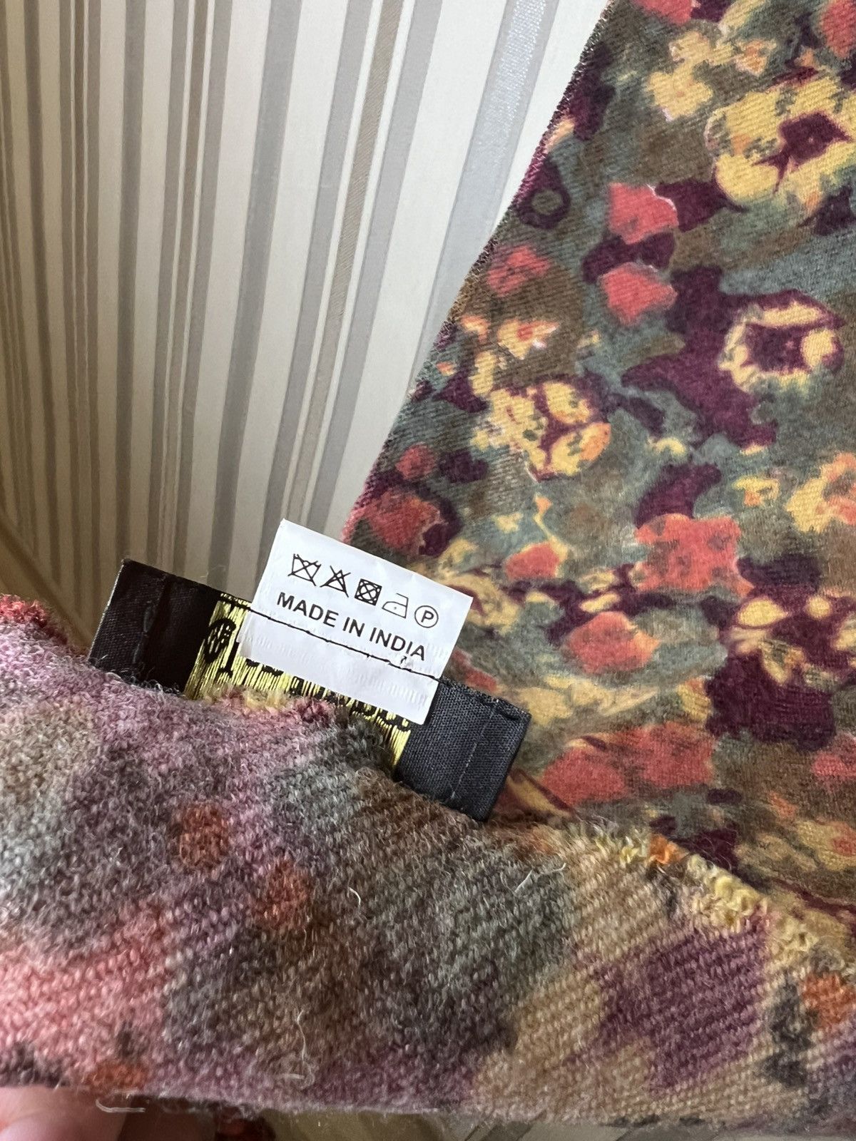 Vintage Vintage Glen Prince Scarf Flowers Very Rare Size ONE SIZE - 9 Thumbnail