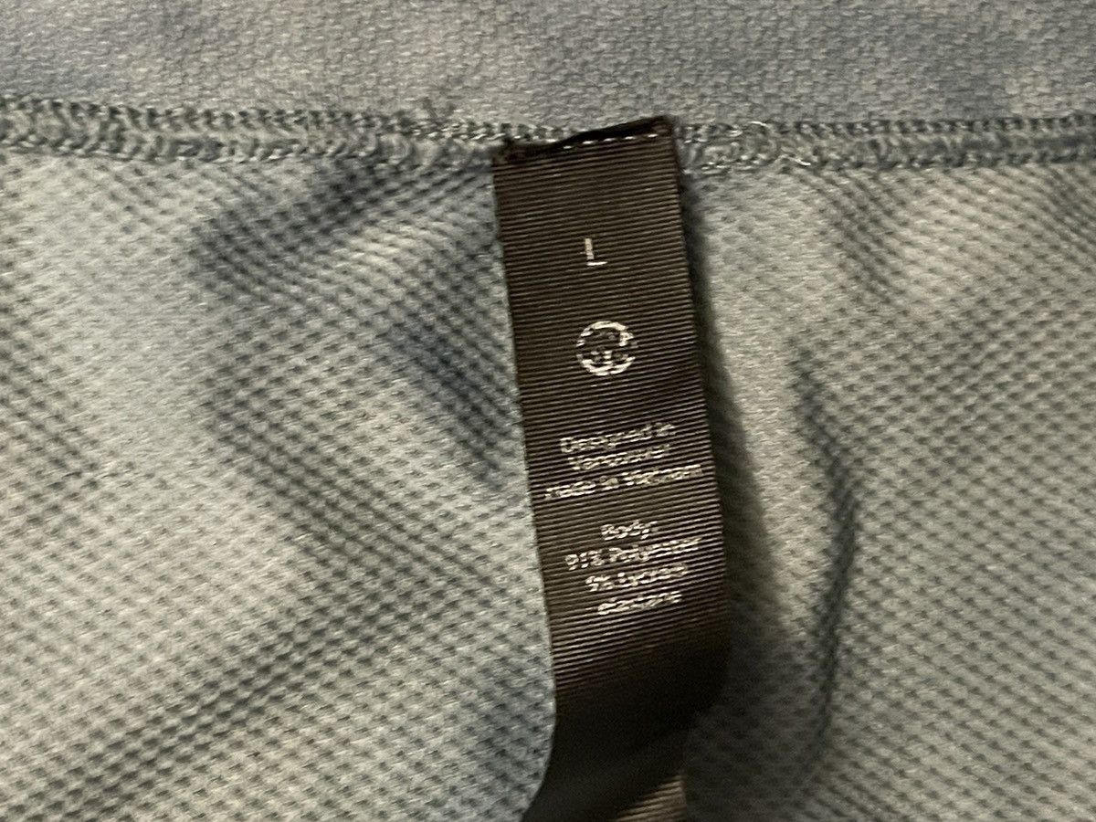 Lululemon Lululemon Shirt Mens Large Blue Tie Dye Active Wicking Size US L / EU 52-54 / 3 - 3 Thumbnail