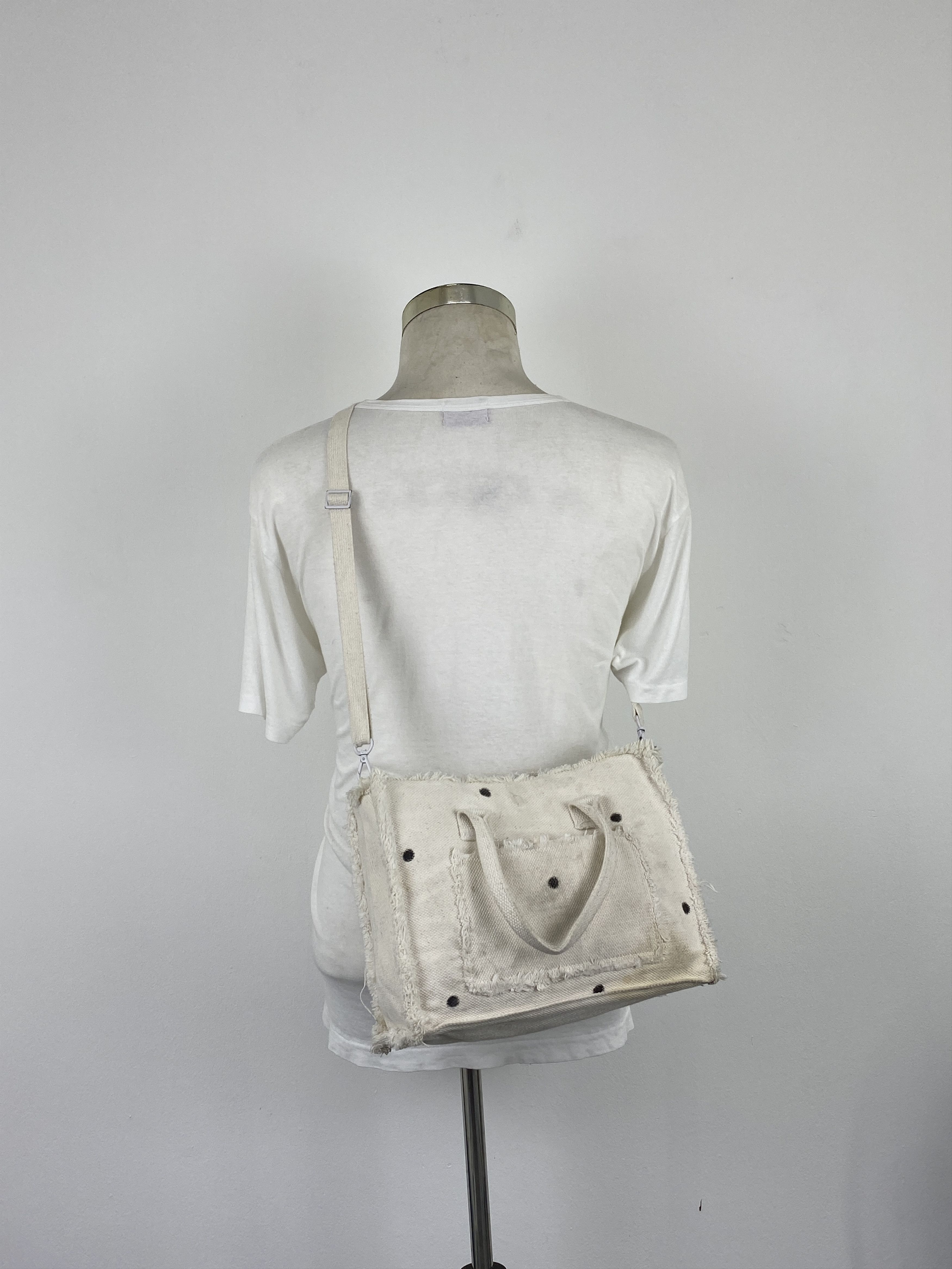 Japanese Brand Vintage Japanese Brand Polka Dot Handbag BG0186 Size ONE SIZE - 1 Thumbnail