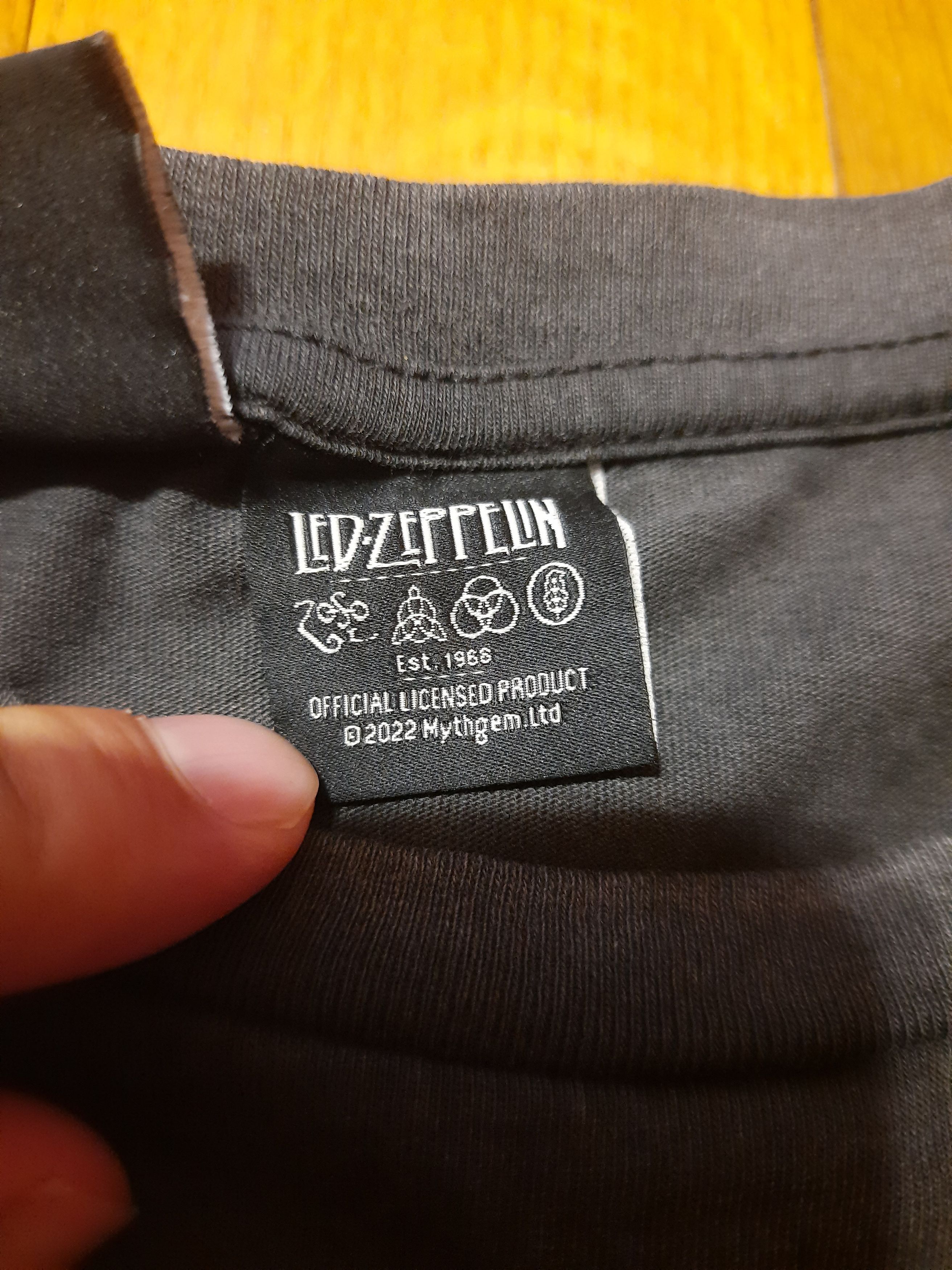 Band Tees Led Zeppelin Vintage T Shirt Size US L / EU 52-54 / 3 - 5 Thumbnail