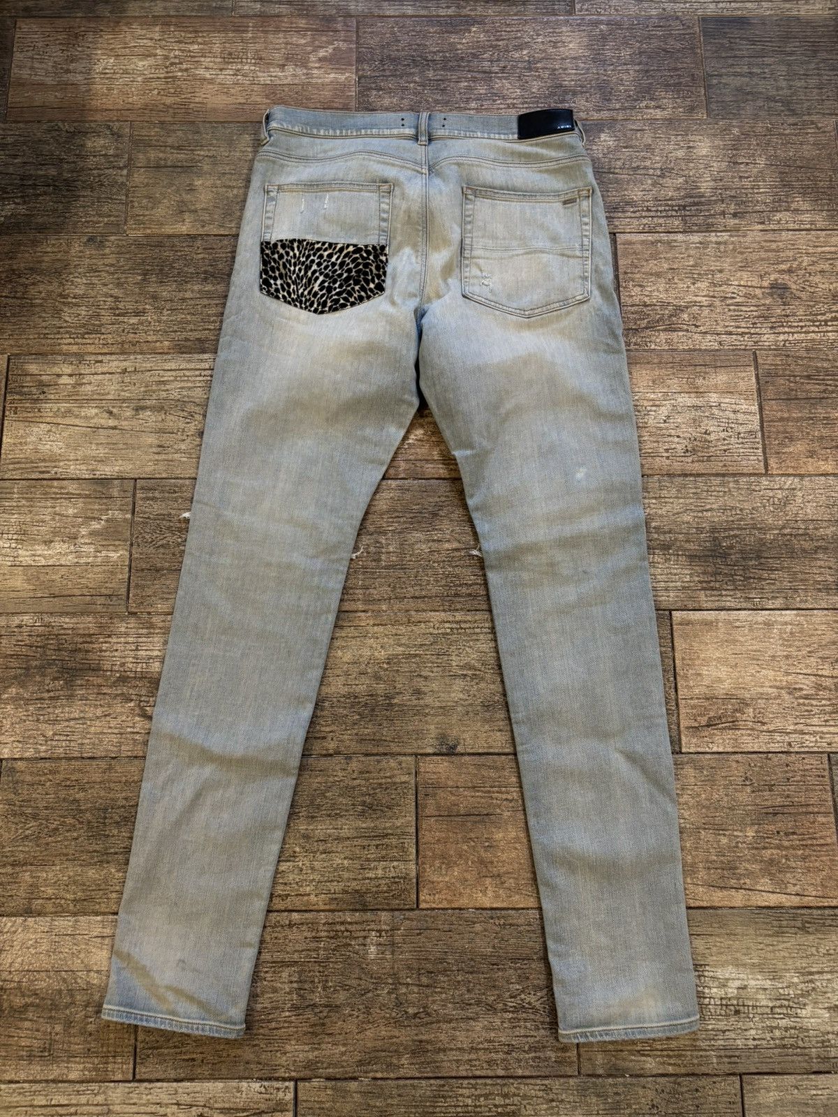 Amiri $1400 New Season Lightwash Leopard Patch MX1 Size US 36 / EU 52 - 2 Thumbnail