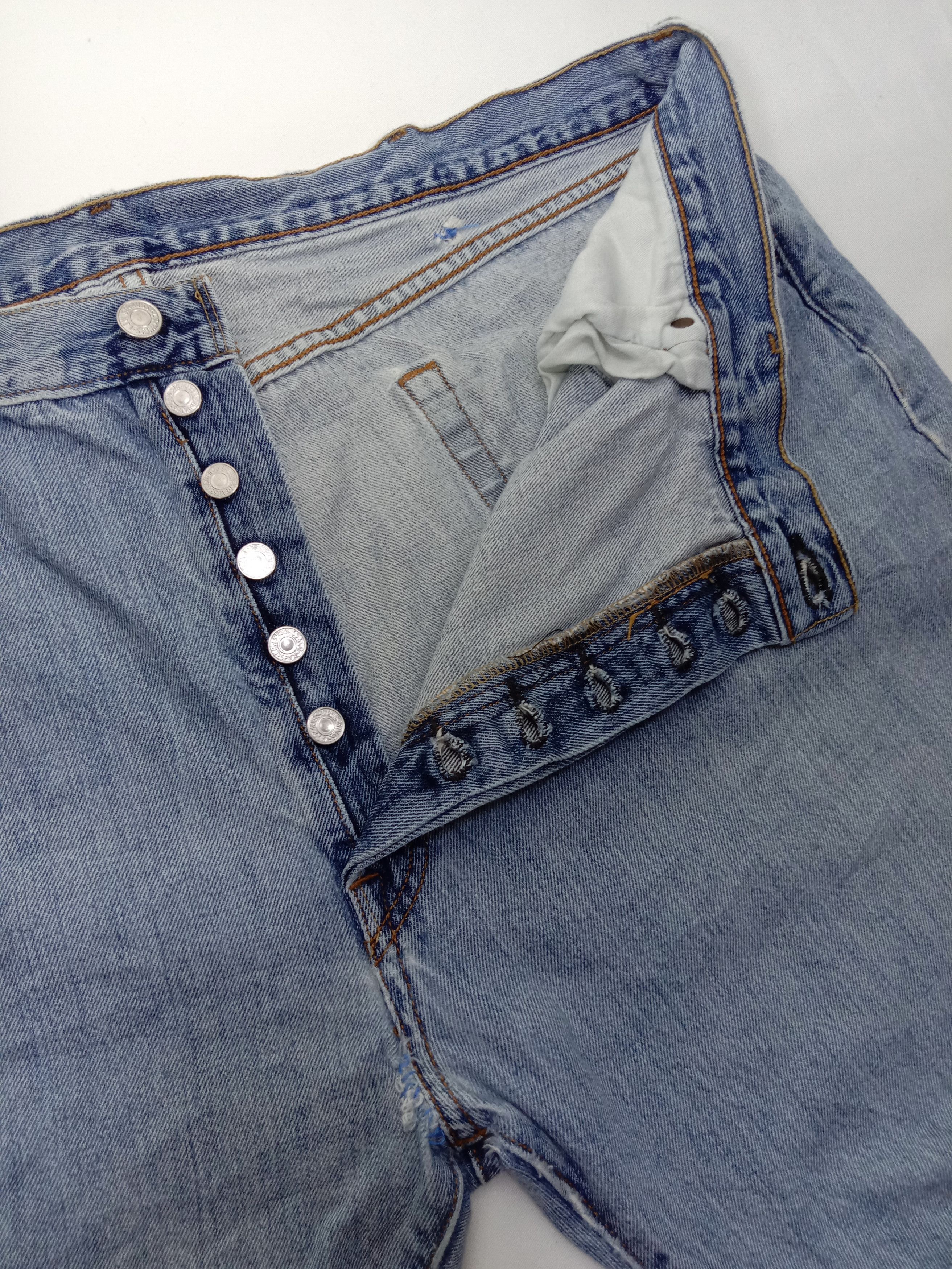 Levi's Vintage Levi's 501 Light Wash Jeans Button Fly Denim Size US 42 / EU 58 - 9 Thumbnail