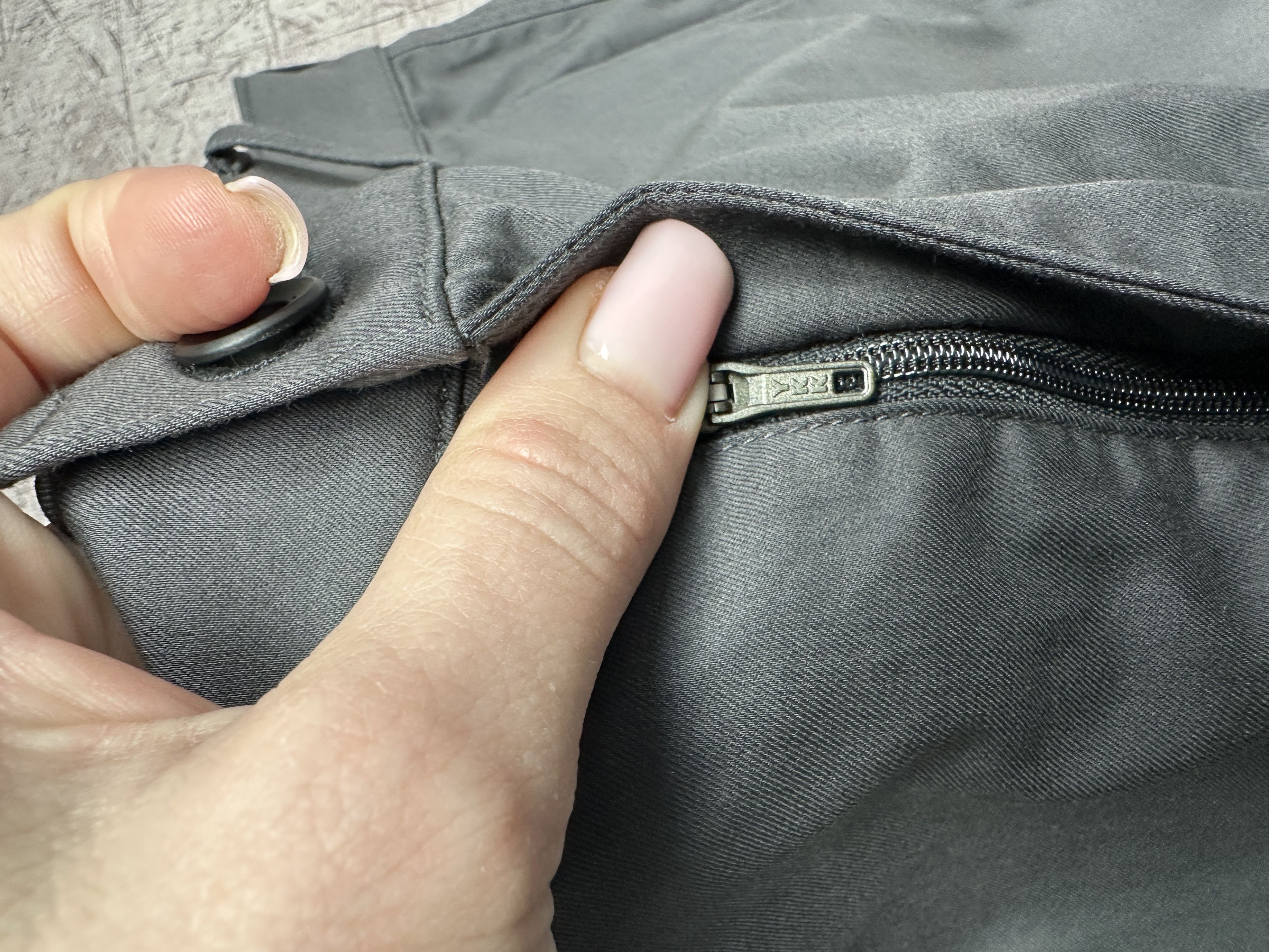 Nike Nike Golf Mens Pants Size US 34 / EU 50 - 2 Thumbnail