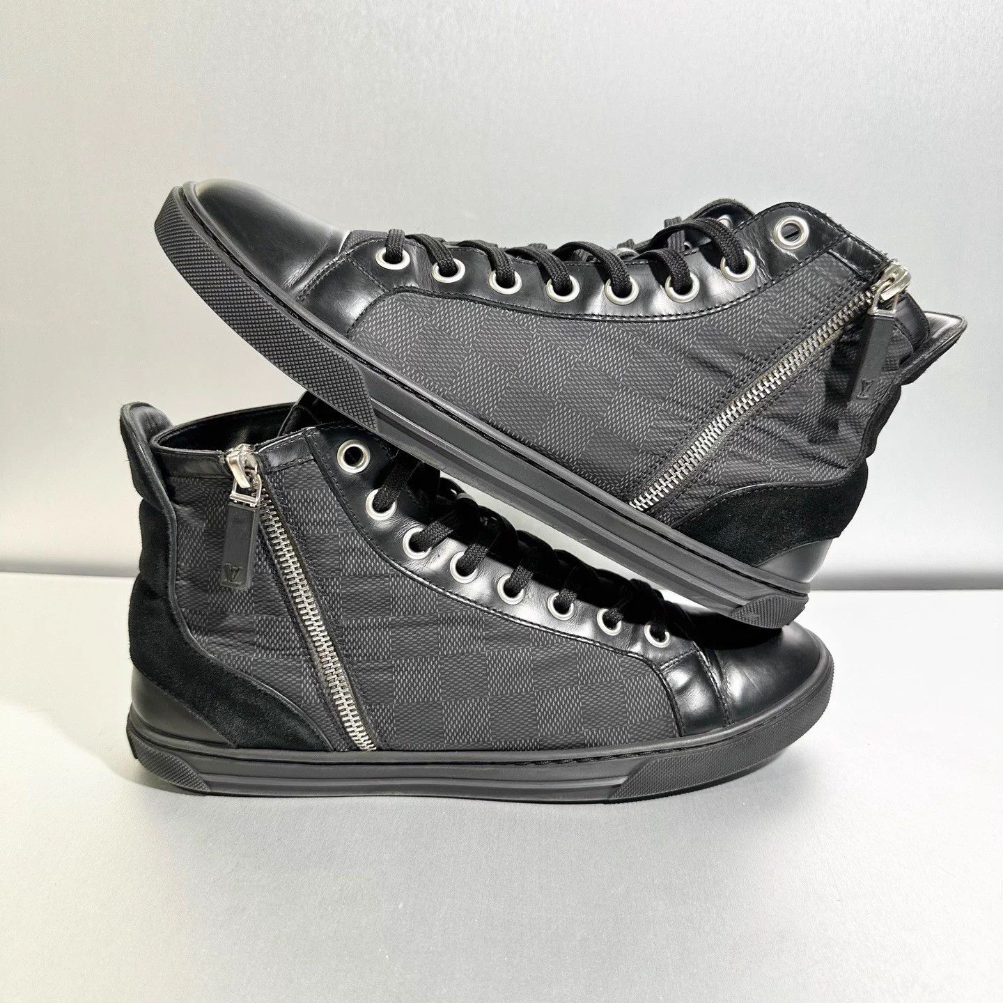 Louis Vuitton Louis Vuitton Damier Zip Sneaker Size 7/41 Mint Size US 7 / EU 40 - 3 Thumbnail