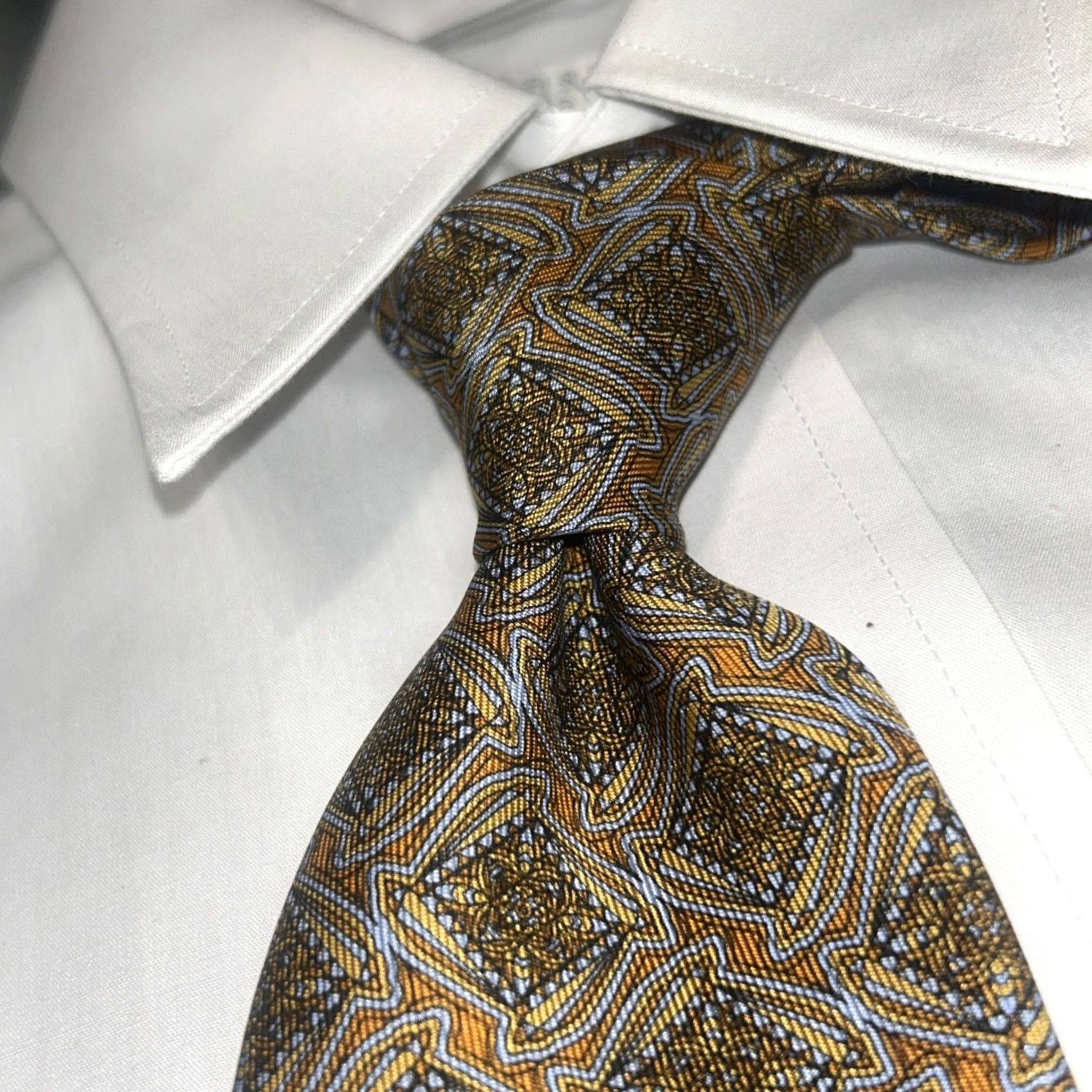 Robert Talbott Robert Talbott Tie Geometric Designer Silk Wide Gold Mens 56 1/2" x 4" Short Vintage No Size ONE SIZE - 2 Thumbnail