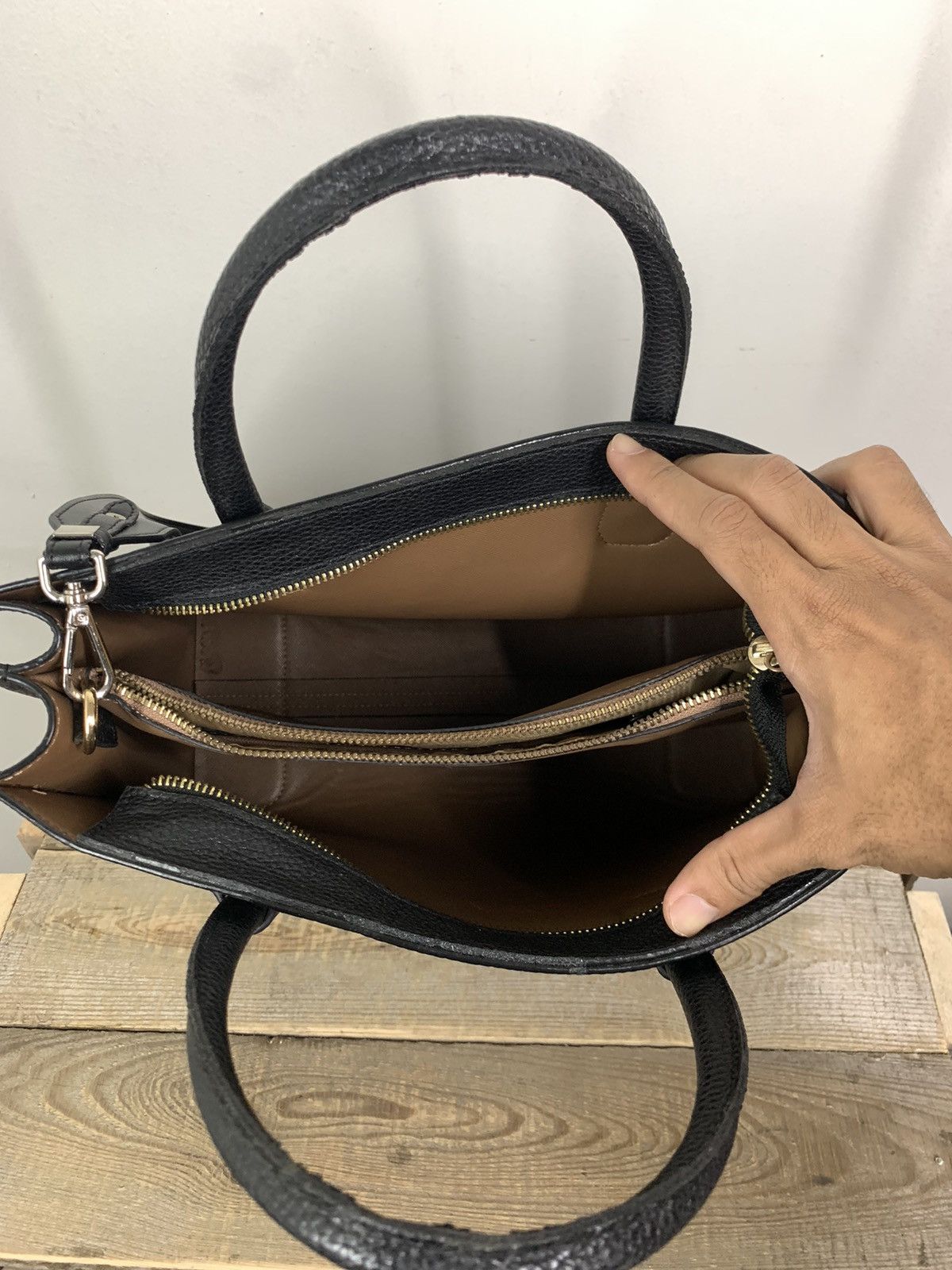 Michael Kors Michael Kors Bag Women's Handbag Shoulder 2way Leather Black Size ONE SIZE - 9 Thumbnail