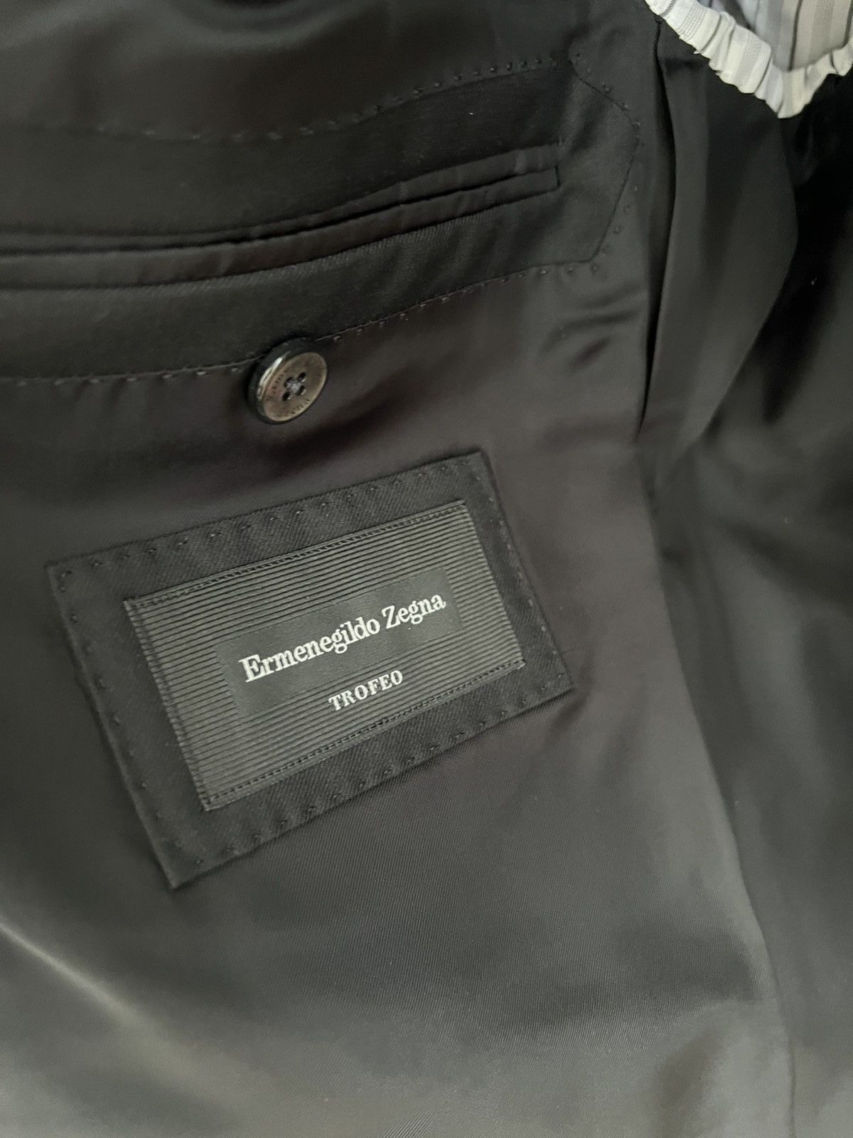 Ermenegildo Zegna Ermenegildo Zegna 38L US / 48L IT Trofeo Black Suit & Pants Size 38L - 9 Thumbnail