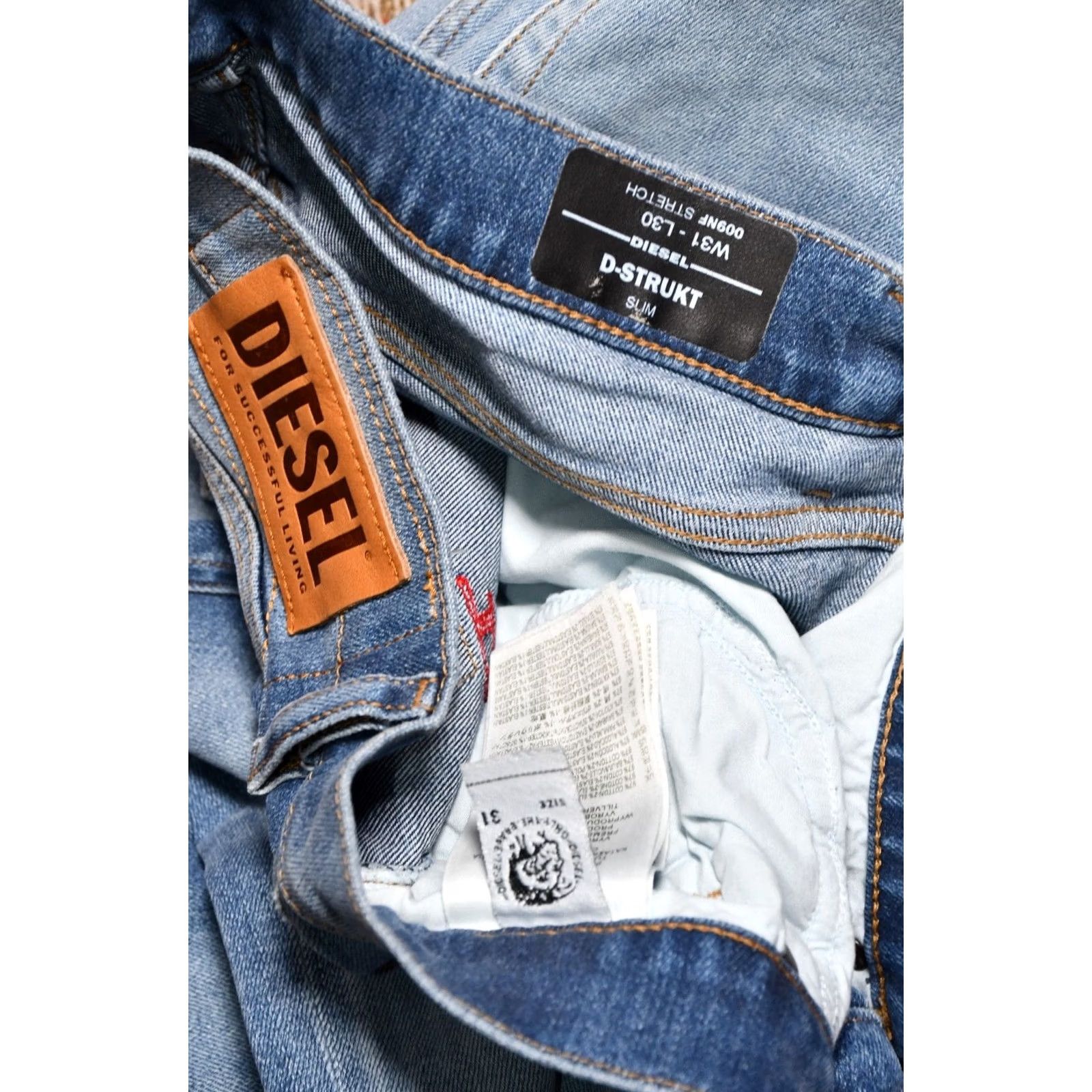 Diesel Diesel D-Strukt Slim 009NF Stretch Slim Jeans Men W31 L30 Blue Denim - 5-Pocket, Zip, Mid Rise, Skinny Fit, STRETCH Size US 31 - 3 Thumbnail