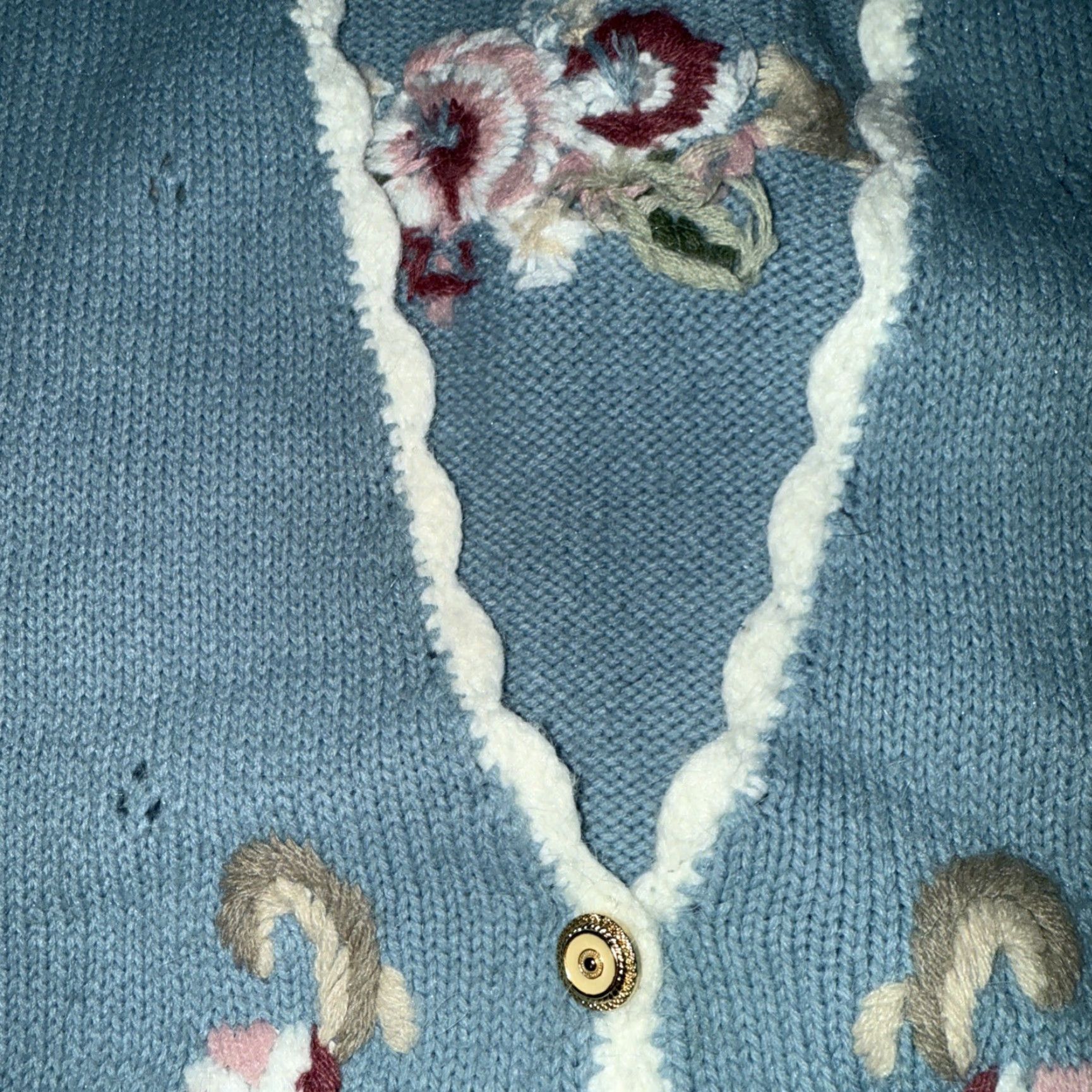 Vintage VINTAGE Koret Vest Shirt Womens S Light Blue Embroidered Button Beaded Flowers V-Neck Sleeveless Size S / US 4 / IT 40 - 2 Thumbnail